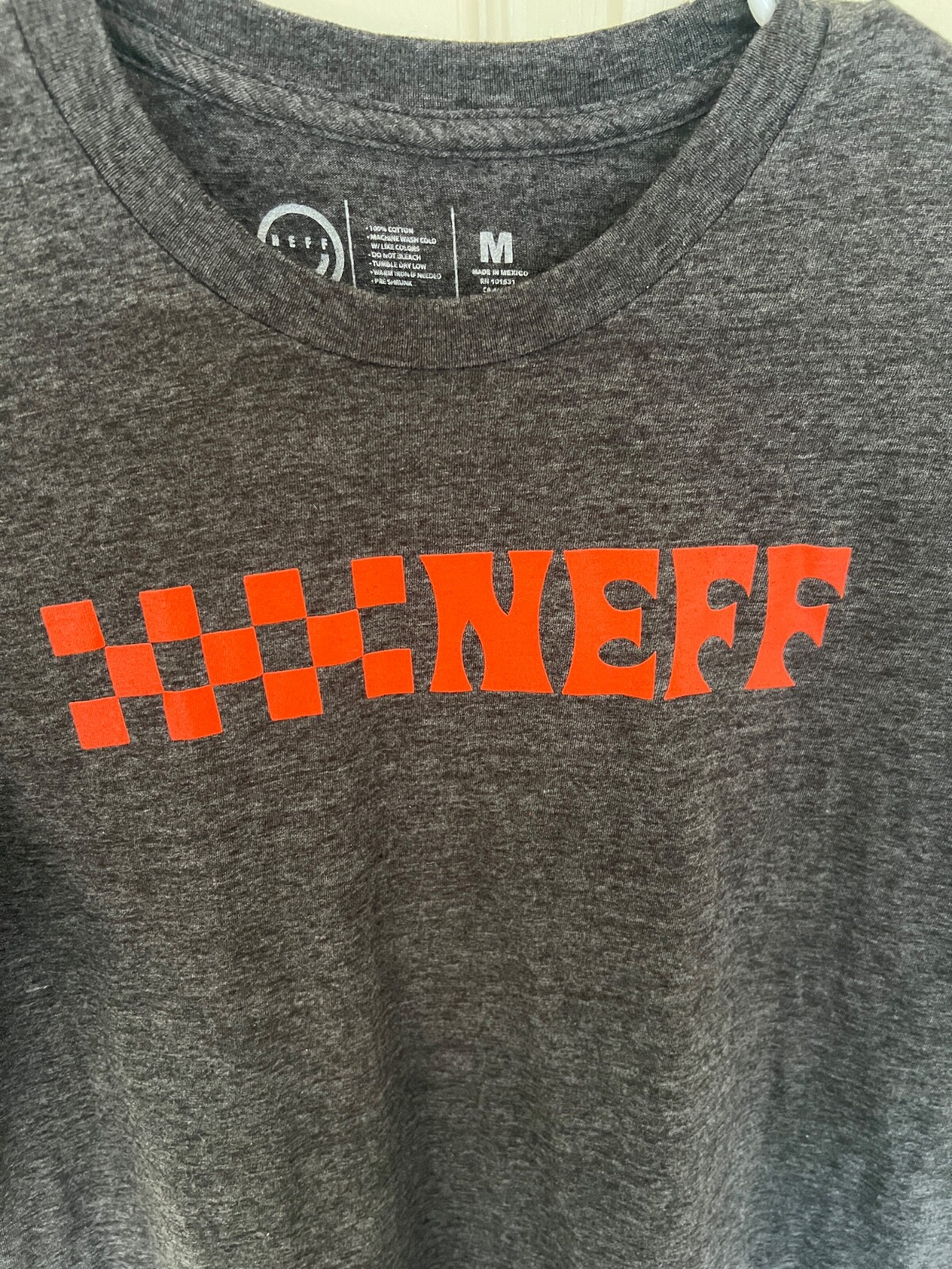 NEW NWOT LOT OF 2 Neff T-Shirts Mens Size MEDIUM Cotton Heather Gold Logo/Orange