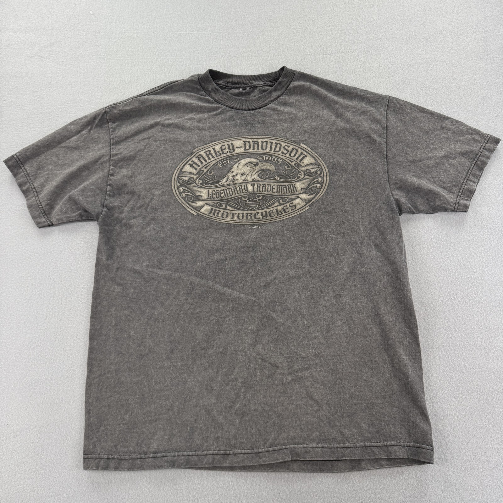 Harley-Davidson Shirt Mens Large Gray Eagle Legendary Trademark Biker 2007 Tee