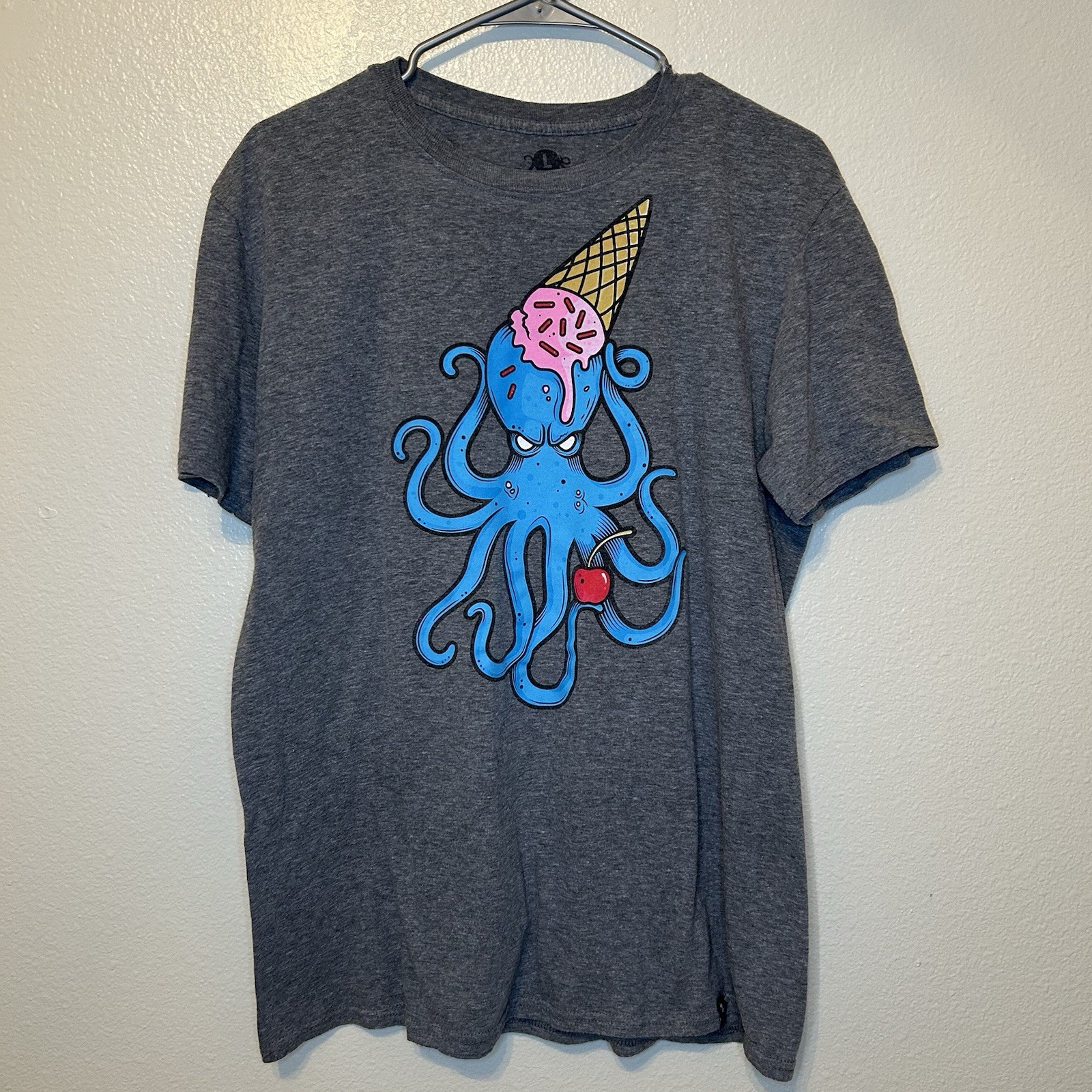 Mark Hoppus Blink 182 Octopus Ice Cream Cone Shirt Large HMNIM Cherry Band BG20