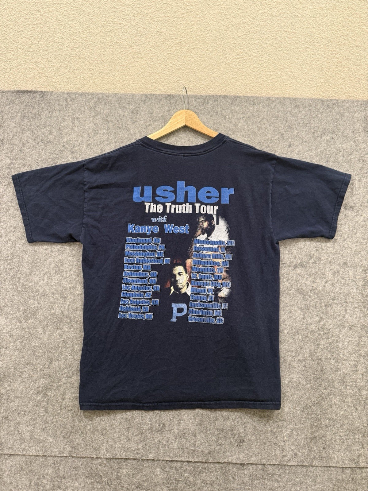 VINTAGE 2004 Usher & Kanye West “The Truth Tour” T-Shirt XL RARE VARIATION