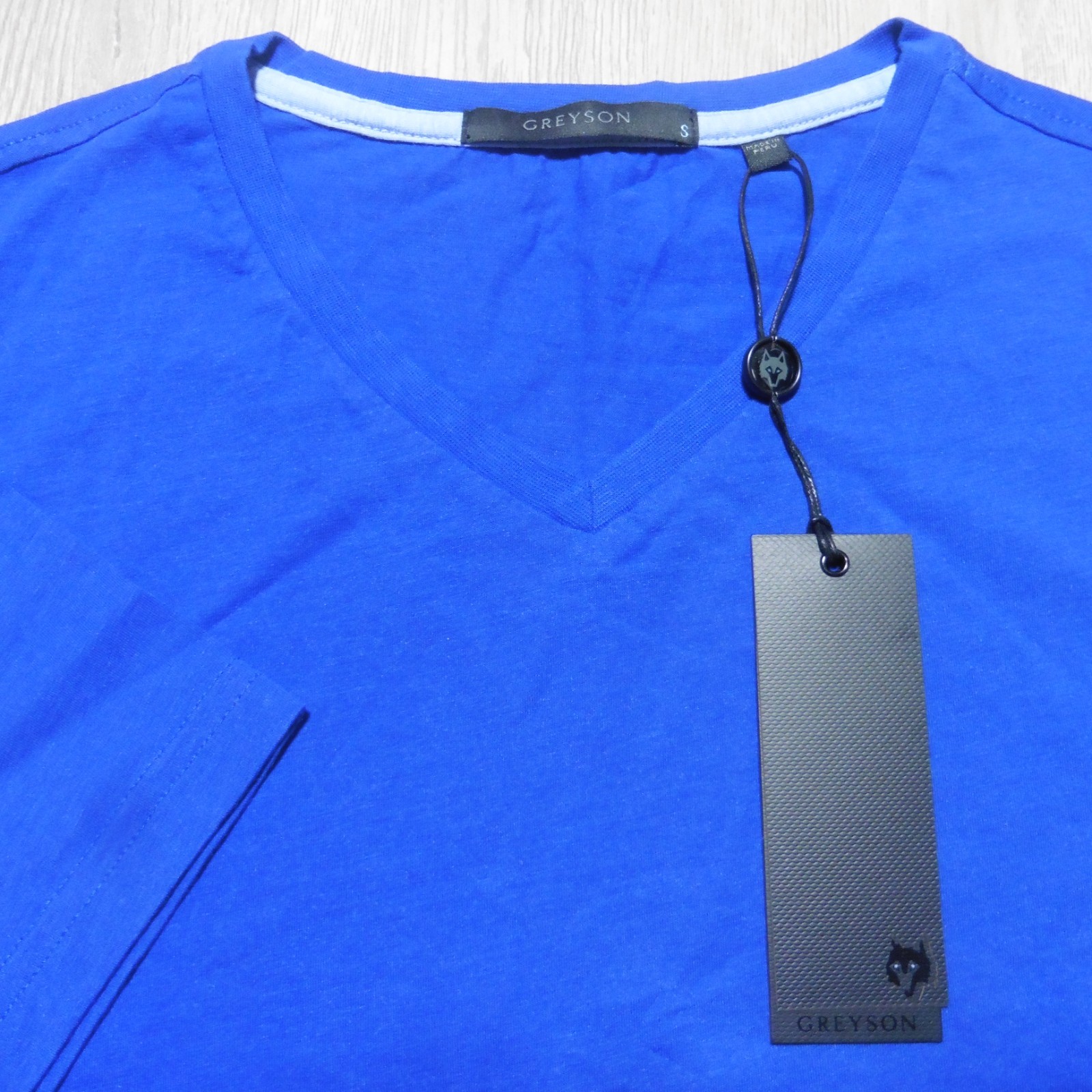 GREYSON Mens S SMALL T SHIRT SPIRIT V-NECK TEE IONA BLUE GOLF PIMA COTTON/NYLON