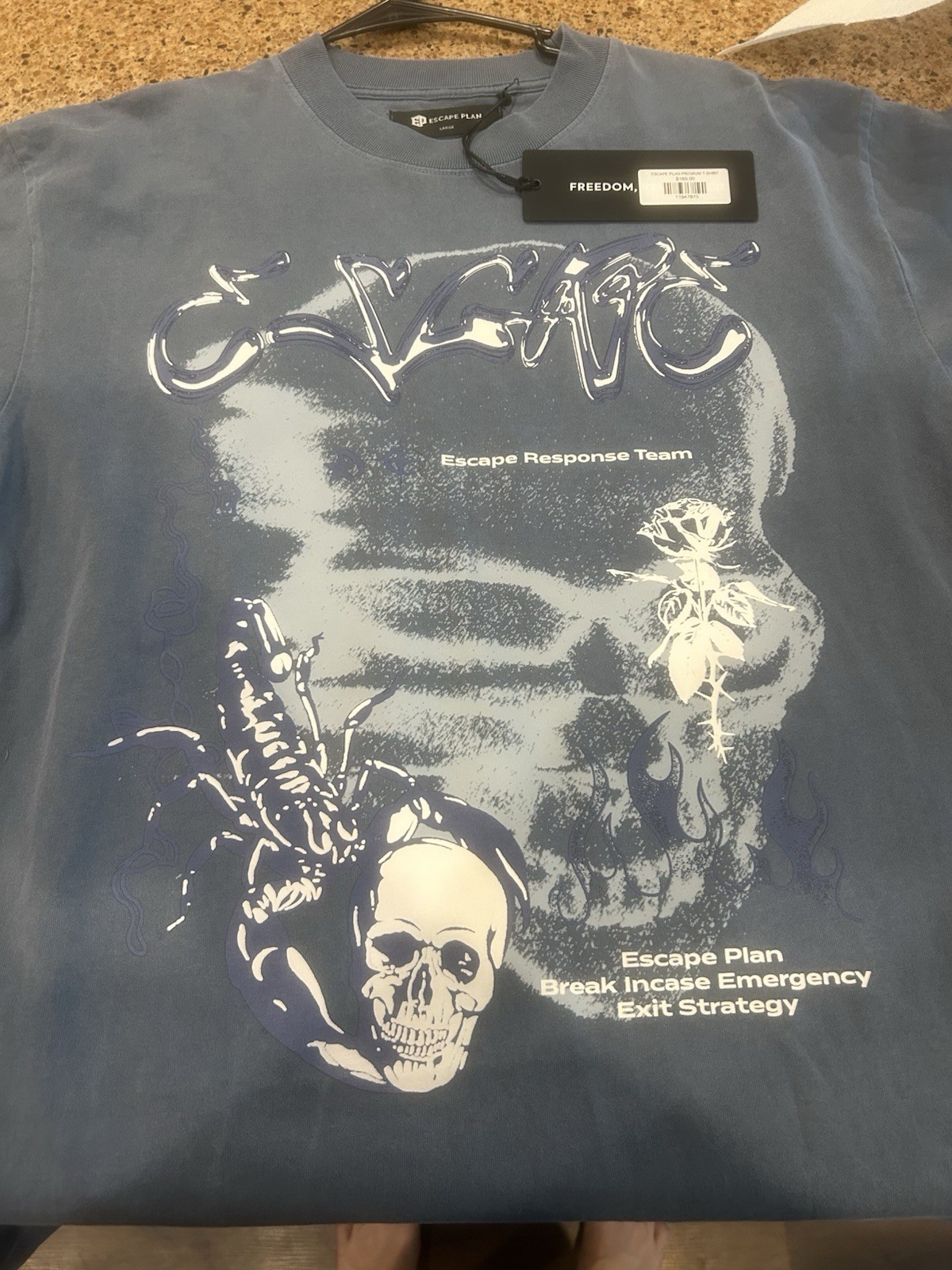 Escape Plan Premium Graphic Print Crew Neck Men’s T-Shirt Blue Large
