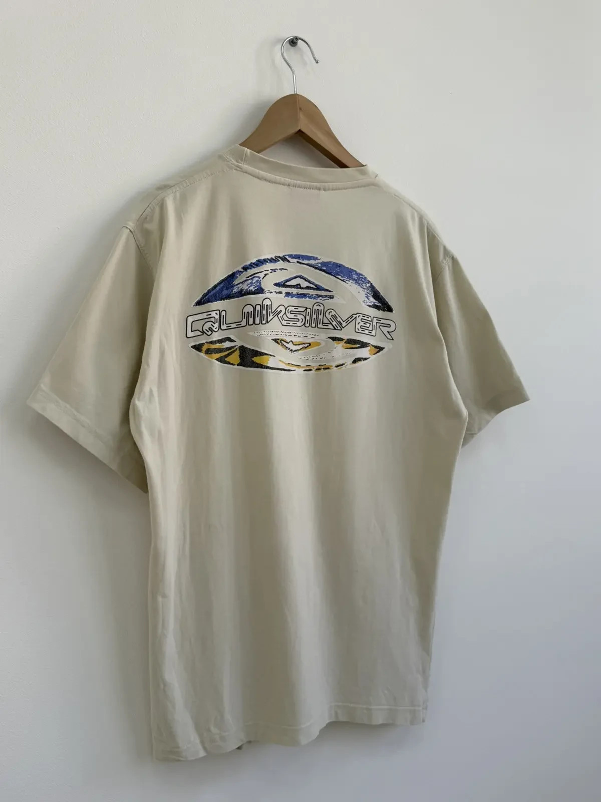 Vintage 90s Quiksilver Surf Style T-Shirt Tee Size XL