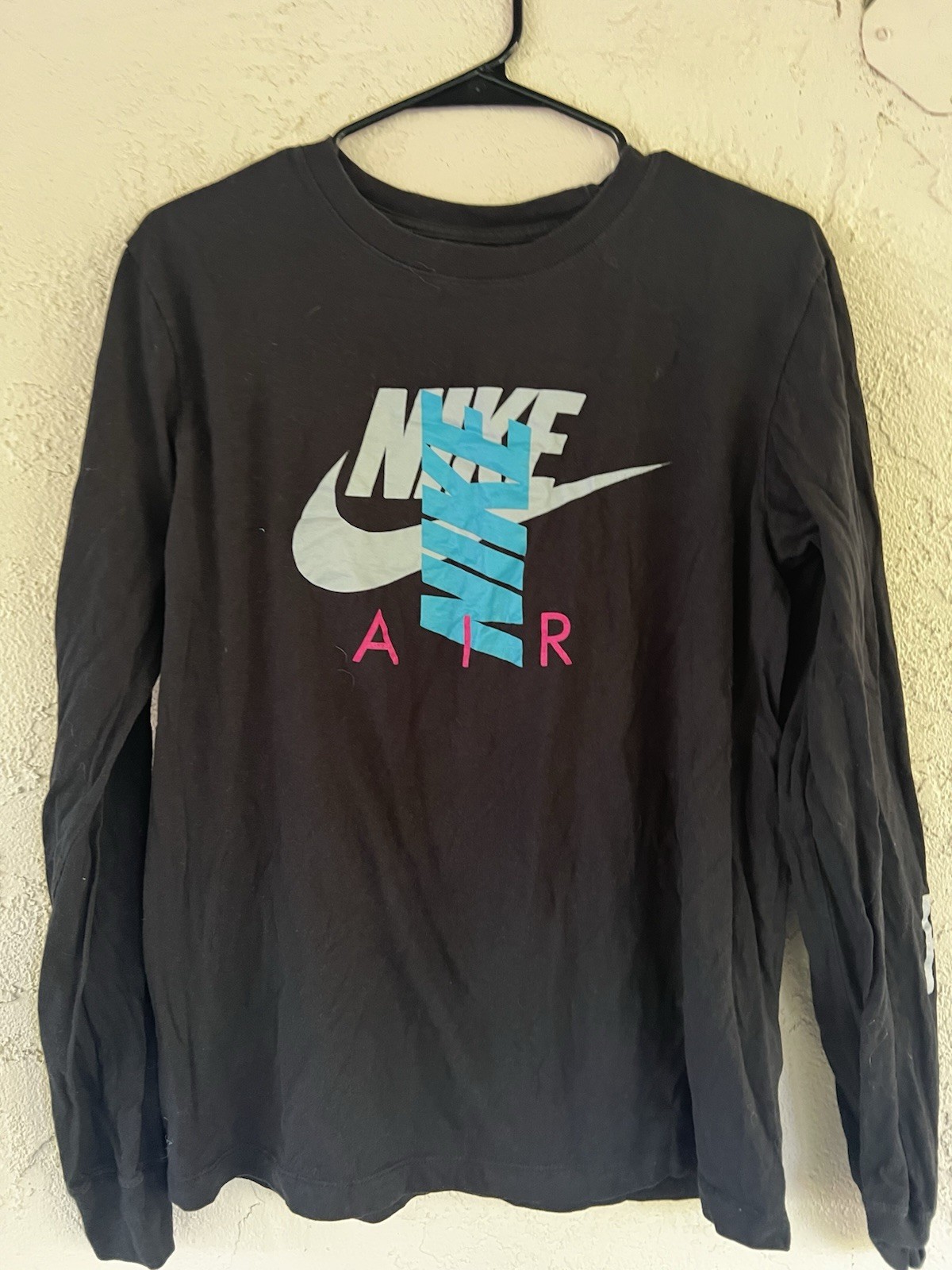Nike Air The Nike Tee Graphic Logo Long Sleeve Crew Neck T-Shirt Black S Men’s