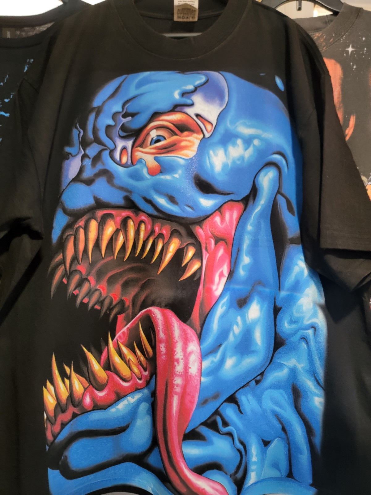 VENOM ON A SHAKA HEAVYWEIGHT GARMET DYED T SHIRT “MODERN”