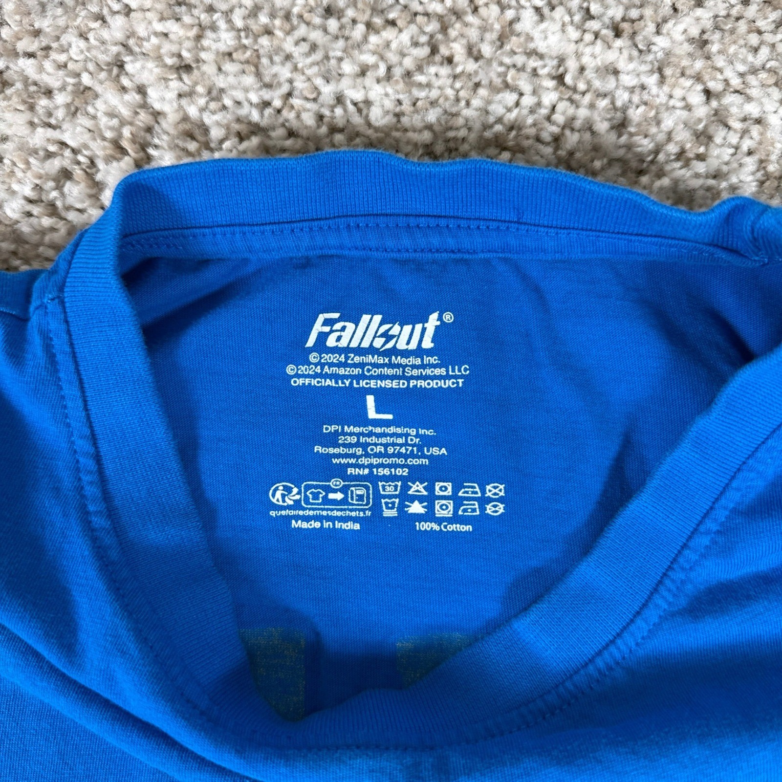 Fallout Vault 33 Graphic T Shirt Mens Large Blue Yellow Gaming Tee 2024 Amazon