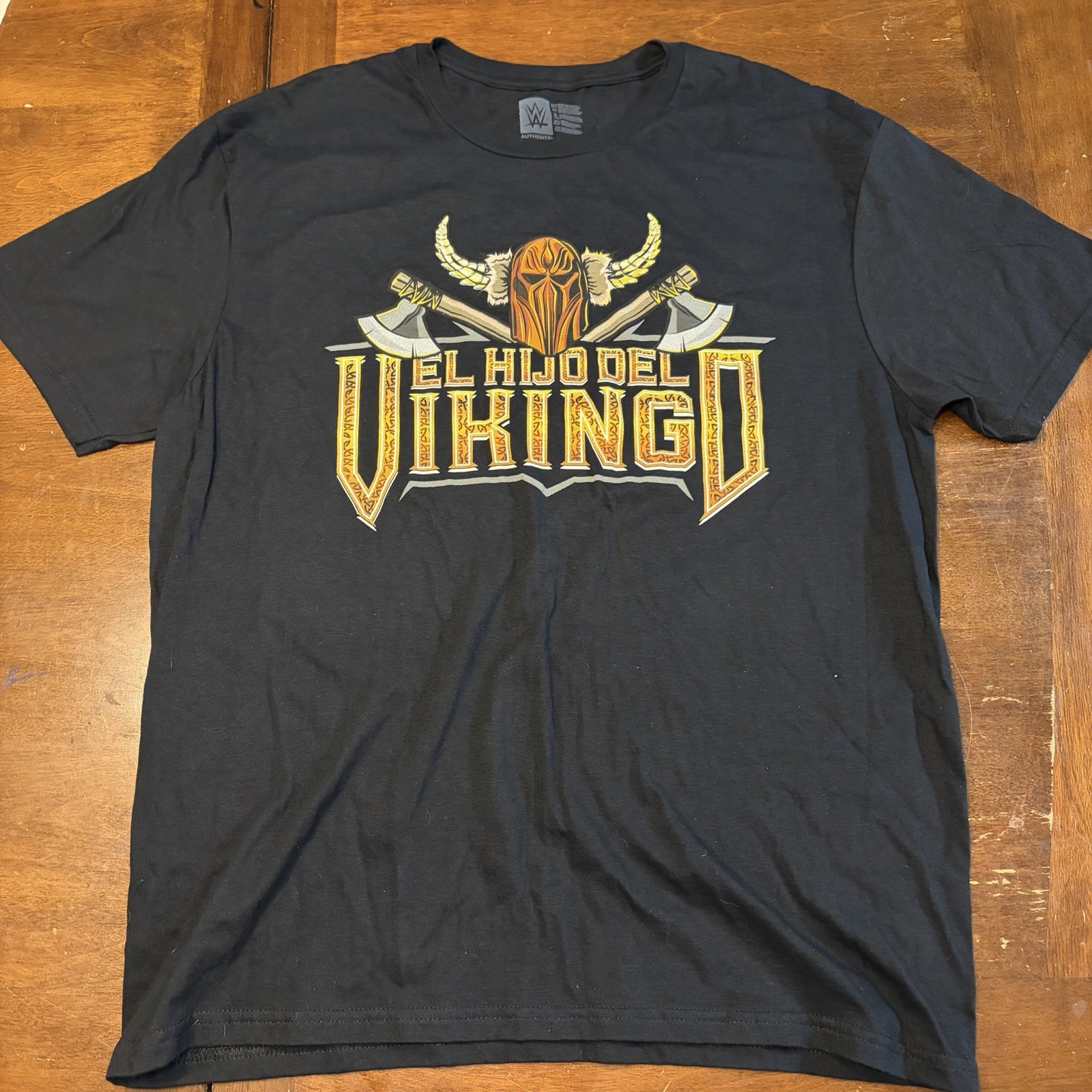 El Hijo del Vikingo Lucha Libre XL Adult T-shirt WWE AAA Lucha Libre Worldwide