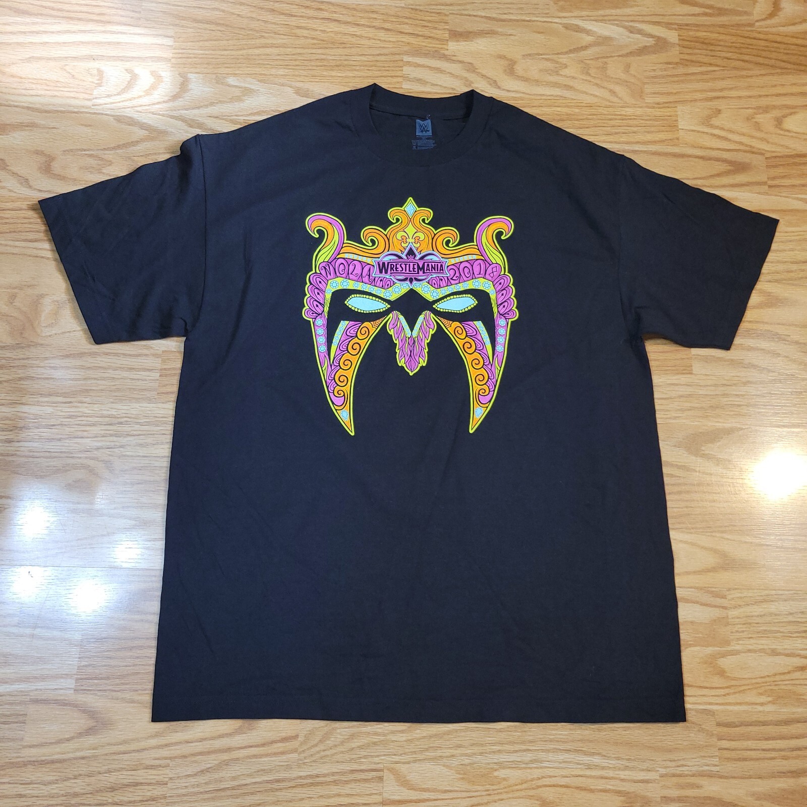NWOT WWE Wrestle Mania NOLA 2018 Sz XL Shirt Mardis Gras Mask Ultimate Warrior