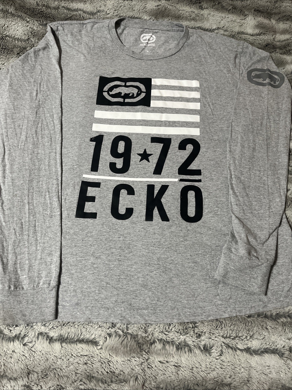Ecko Unltd Mens Long Sleeve Grey Casual Adult Front Print XL