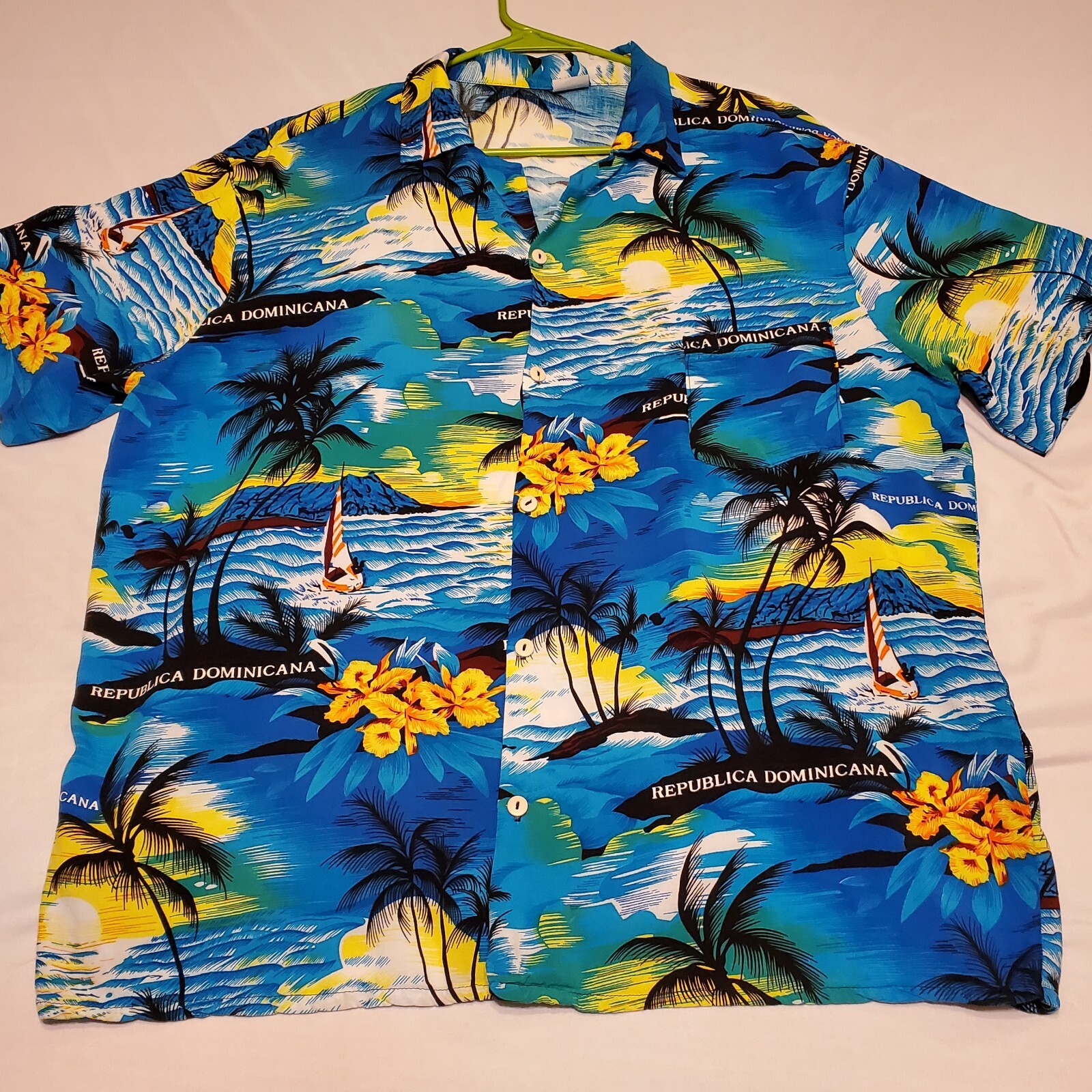 Dominican Caribbean Tropical Button Palm Tree Island Floral Shirt Yellow & Blue