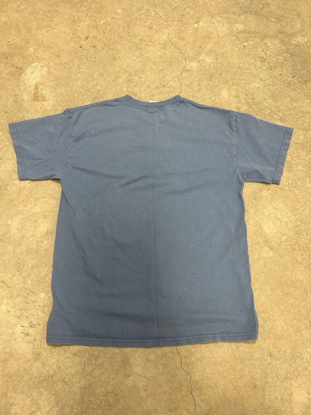 Vintage Gildan Sportsman’s Warehouse 20 Years of Sport Graphic T-Shirt