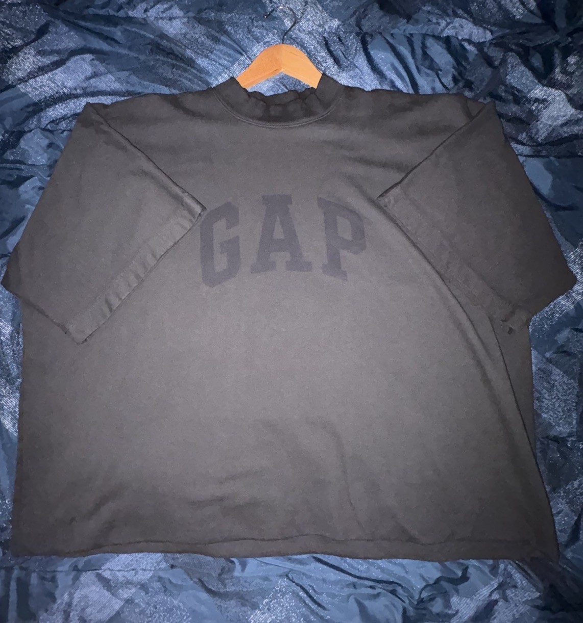 Yeezy Gap Black Long Sleeve T-Shirt Oversized Dove, Size Large
