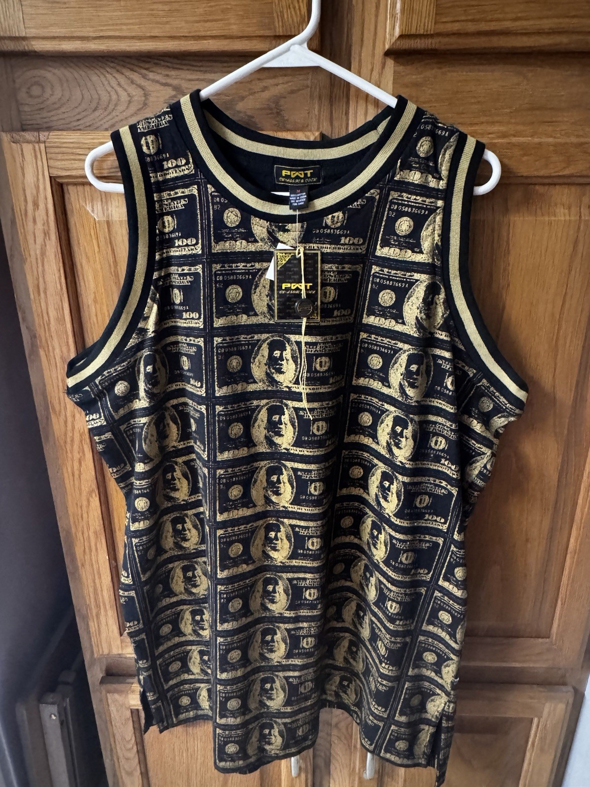 PWT classic And Cool Men’s Top Dollar Bill Print Size M Mettalic Gold And black