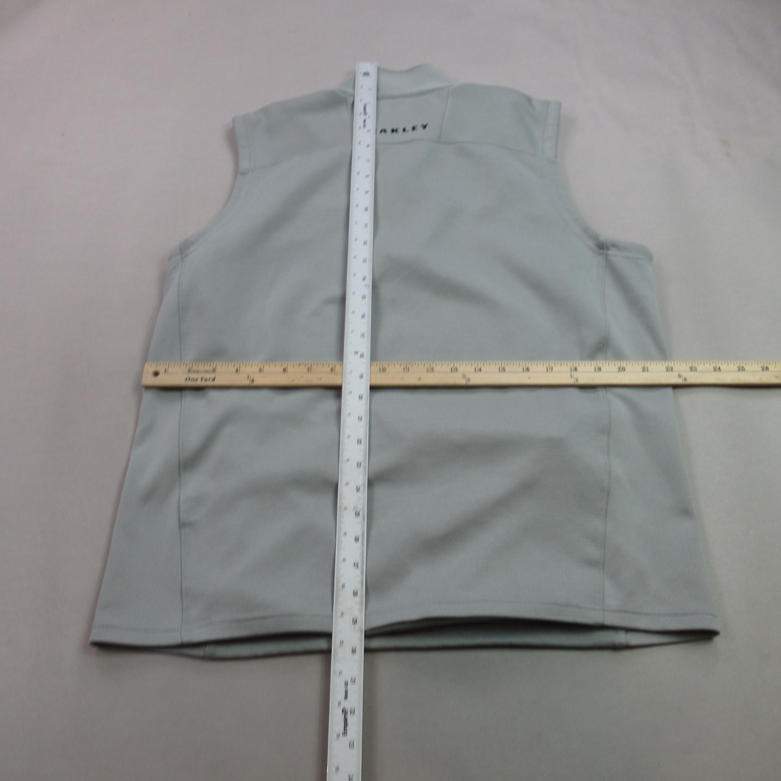 Oakley Shirt Mens XL Sleeveless Lightweight Casual 1/4 Zip Gray Pockets