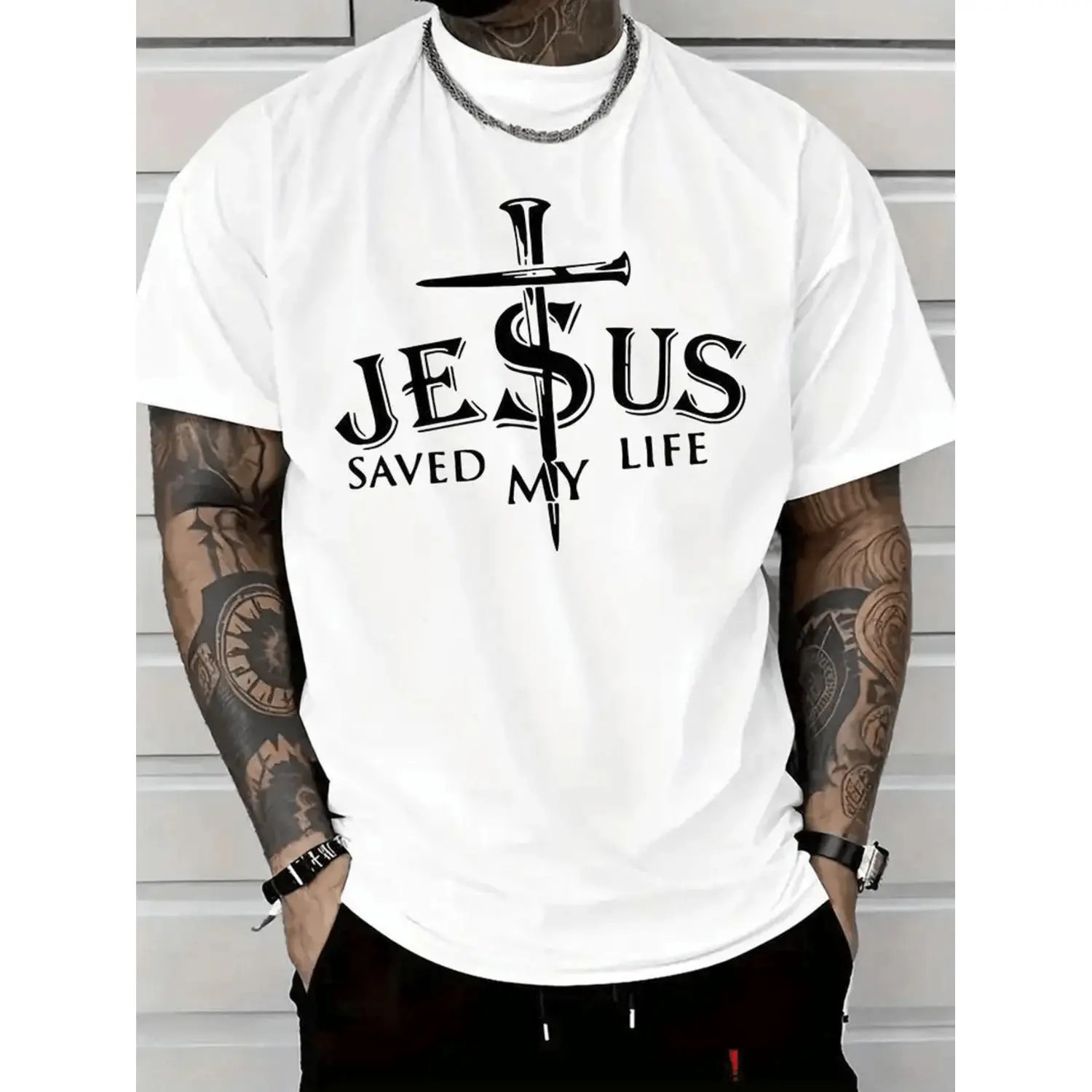 100% Cotton relaxed fit casual short sleeve tee with cross print round neck