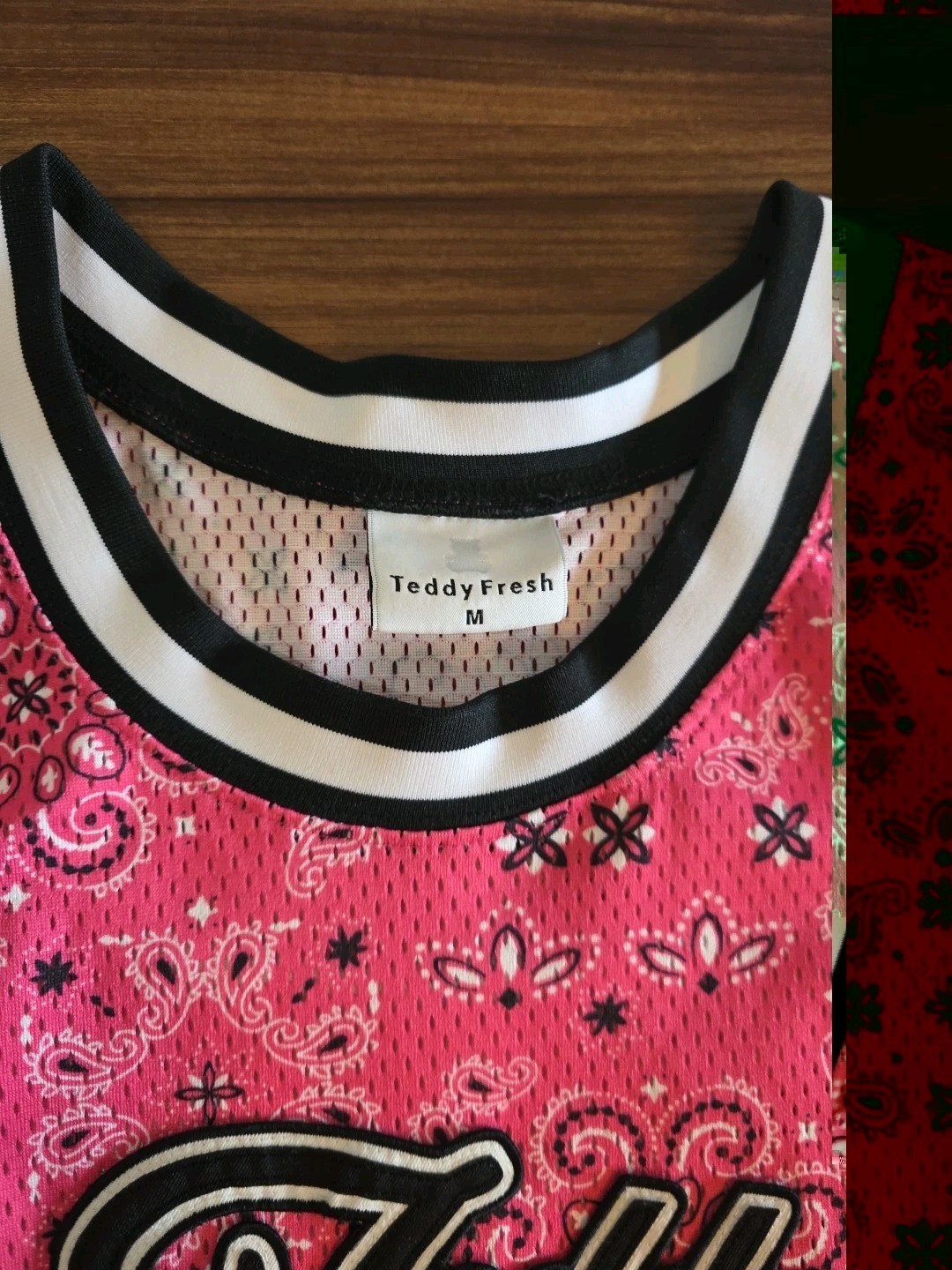 Teddy Fresh Pink Paisley Pattern Basketball Jersey Medium Streetwear