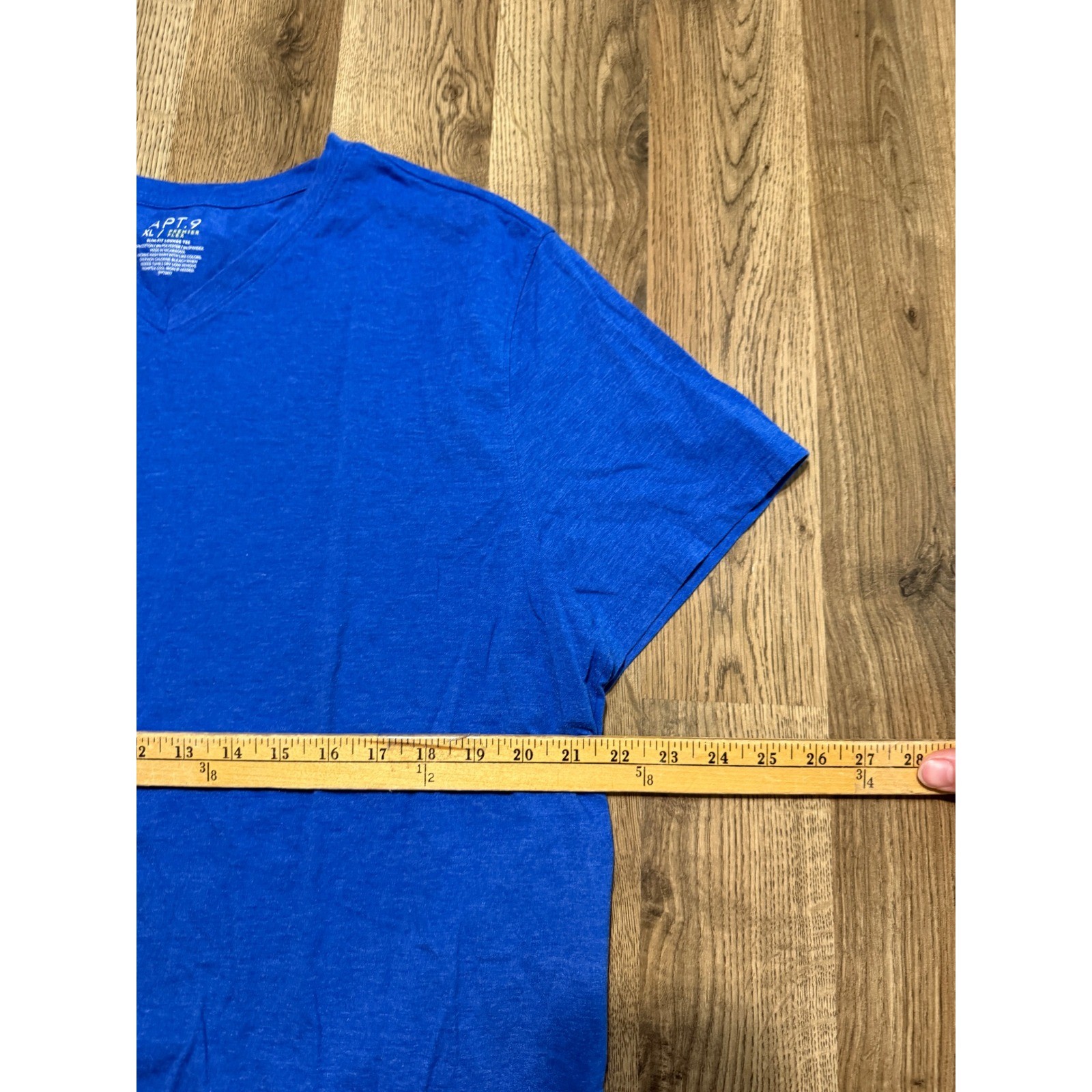 APT.9 Premier Flex Men’s T-Shirt XL Royal Blue Solid V-Neck Lounge Tee Excellent