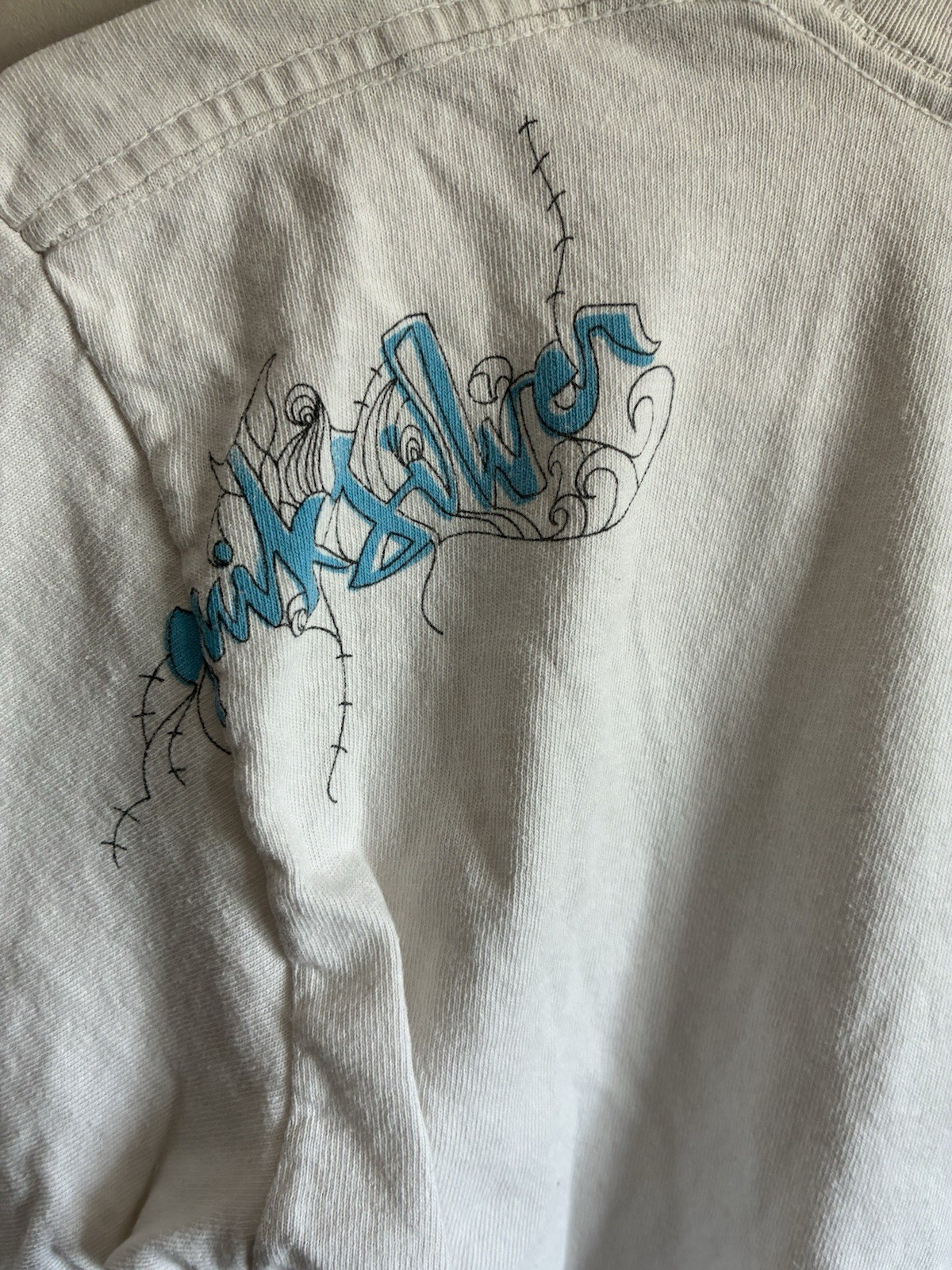 Quiksilver Men’s White Graphic Logo Tee S Cotton Jersey Crew Neck Short Sleeve