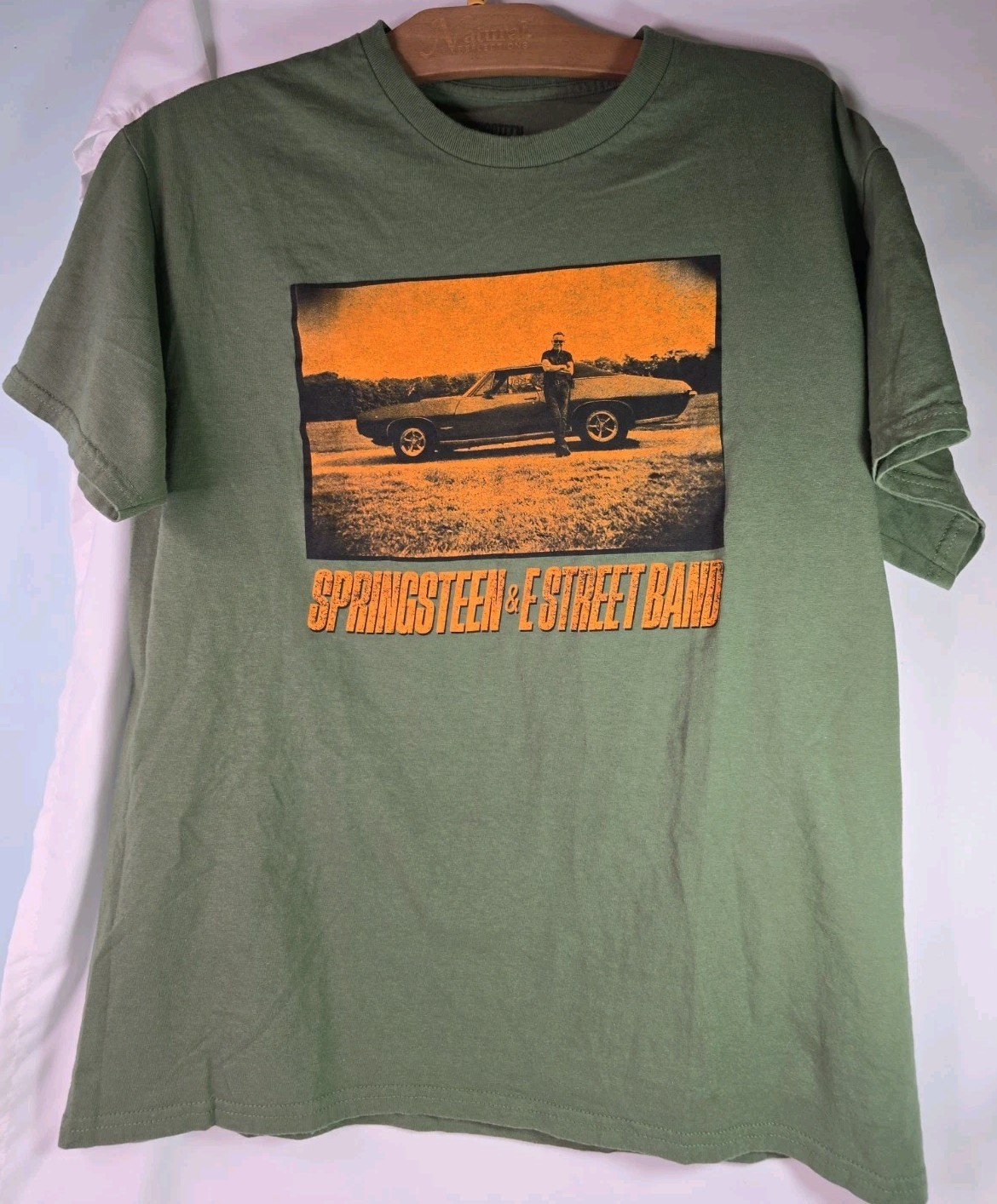 Bruce Springsteen & The E Street Band Tour 2023 Concert Car Green T-Shirt SZ L