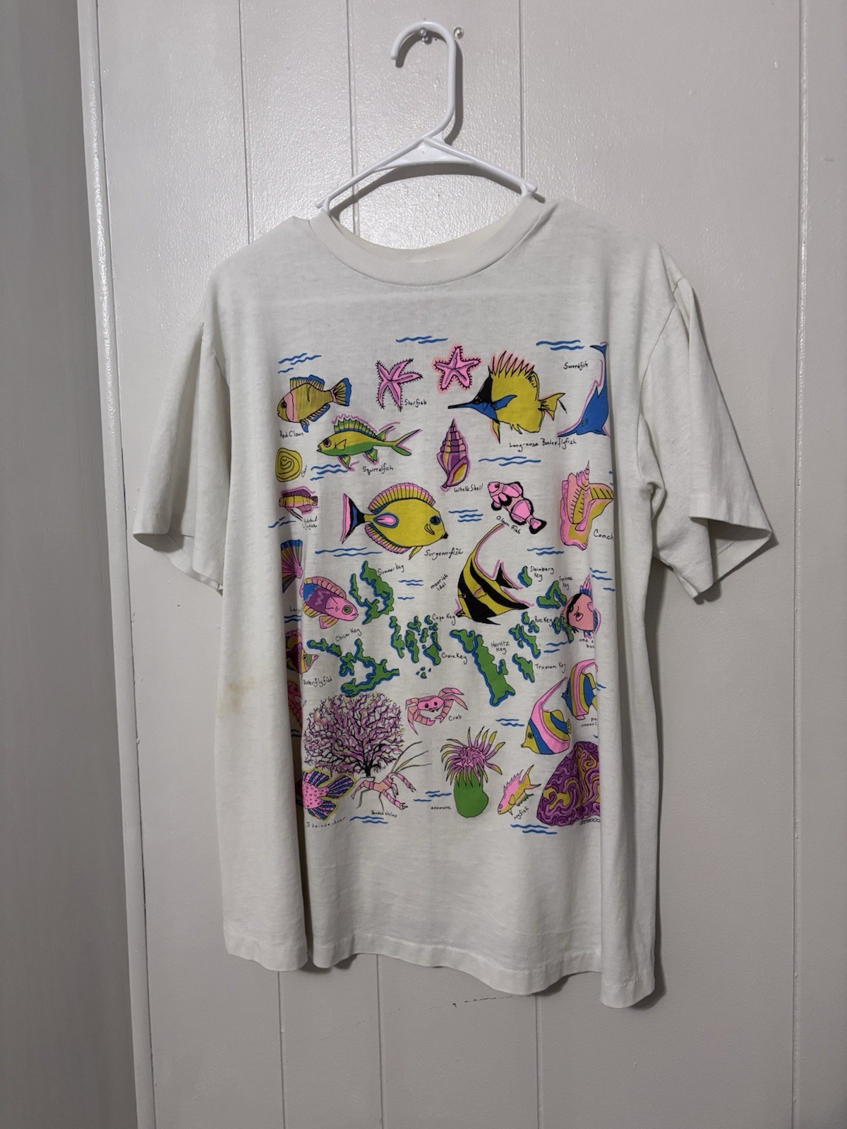 Vintage 90s Graphic streetwear Fish Tshirt Maternity Brand Womens