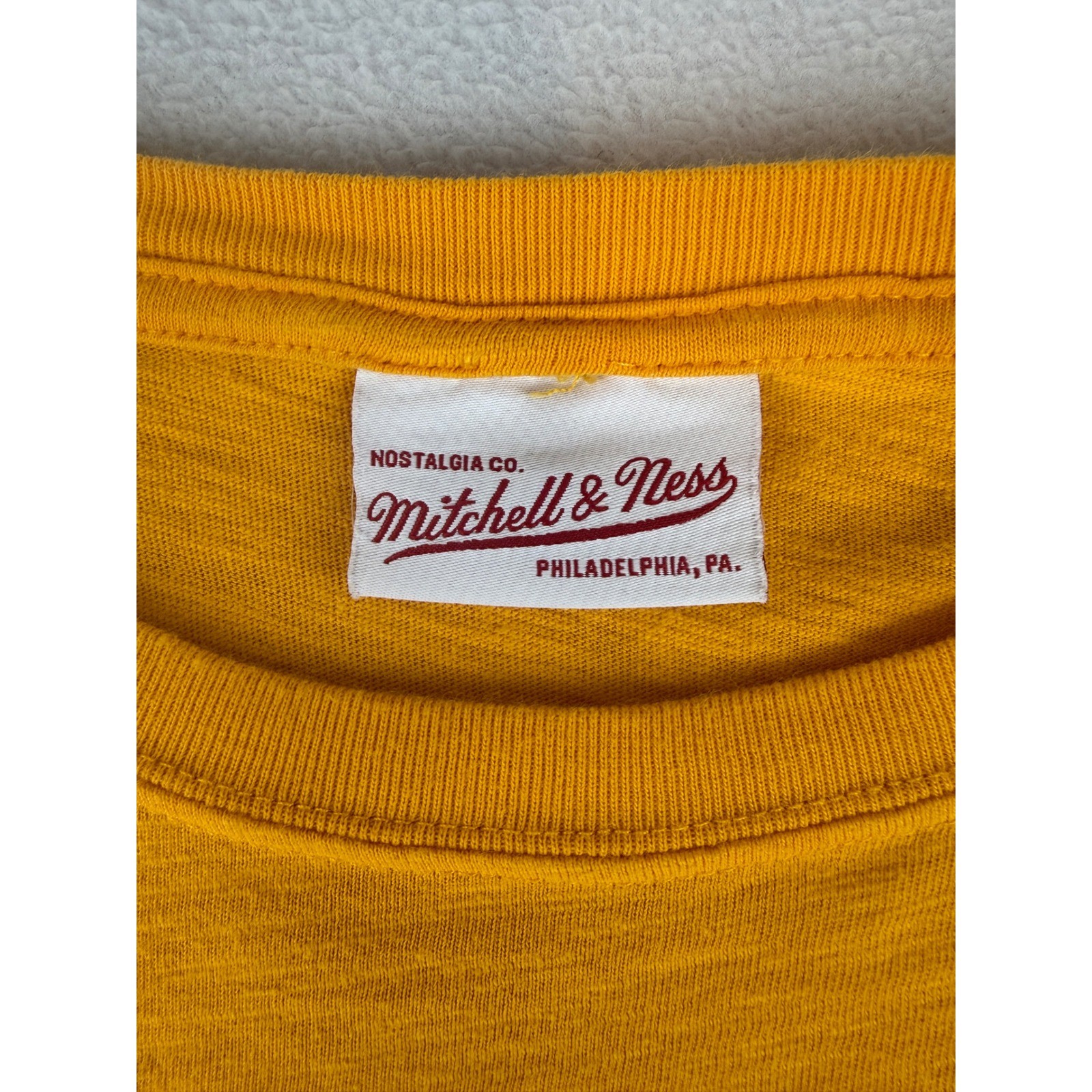 Mitchell & Ness Long Sleeve T-Shirt Mens XL Gold Green Bay Packers GB Applique