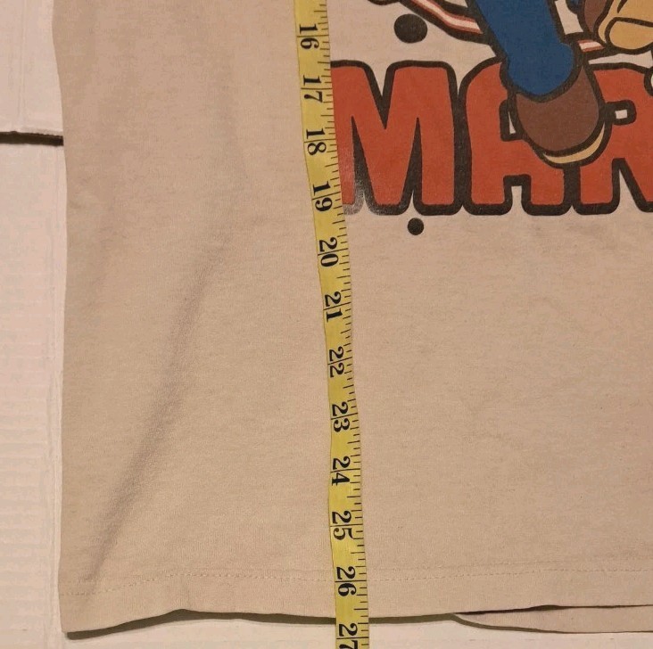 Super Mario Men’s Medium Off-White T-Shirt Video Game Graphic Tee Coins Power Up