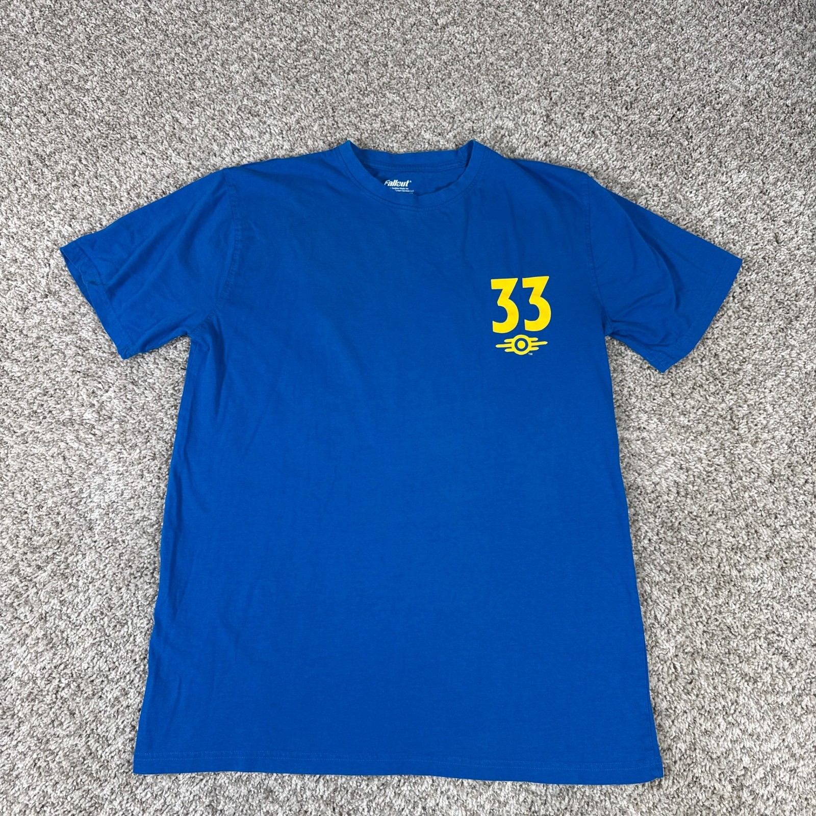 Fallout Vault 33 Graphic T Shirt Mens Large Blue Yellow Gaming Tee 2024 Amazon