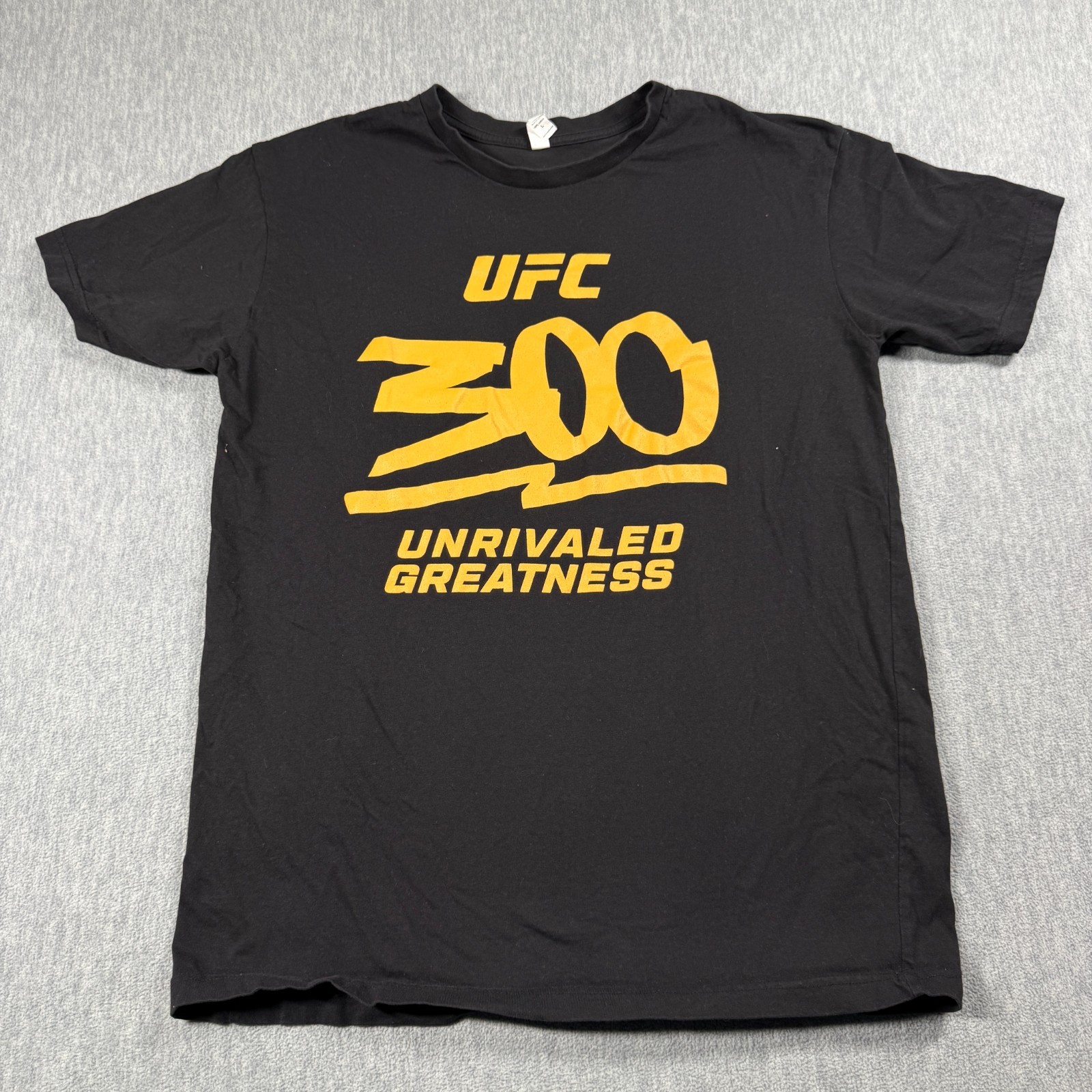 Textisle T Shirt Mens Large Black UFC 300 Unrivaled Greatness Graphic MMA