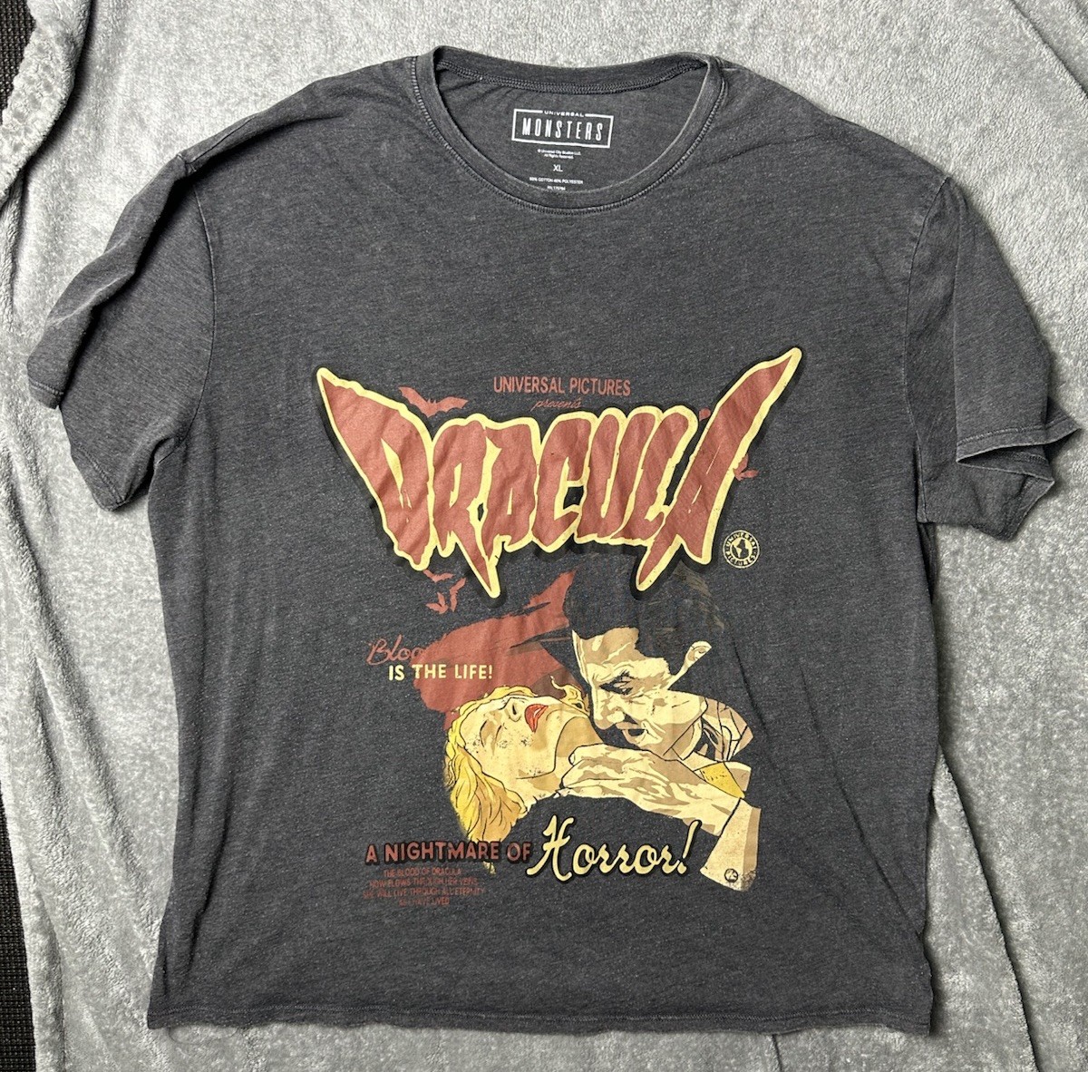 Universal Monsters Dracula Horror Movie Graphic T Shirt XL Bela Lugosi Gothic