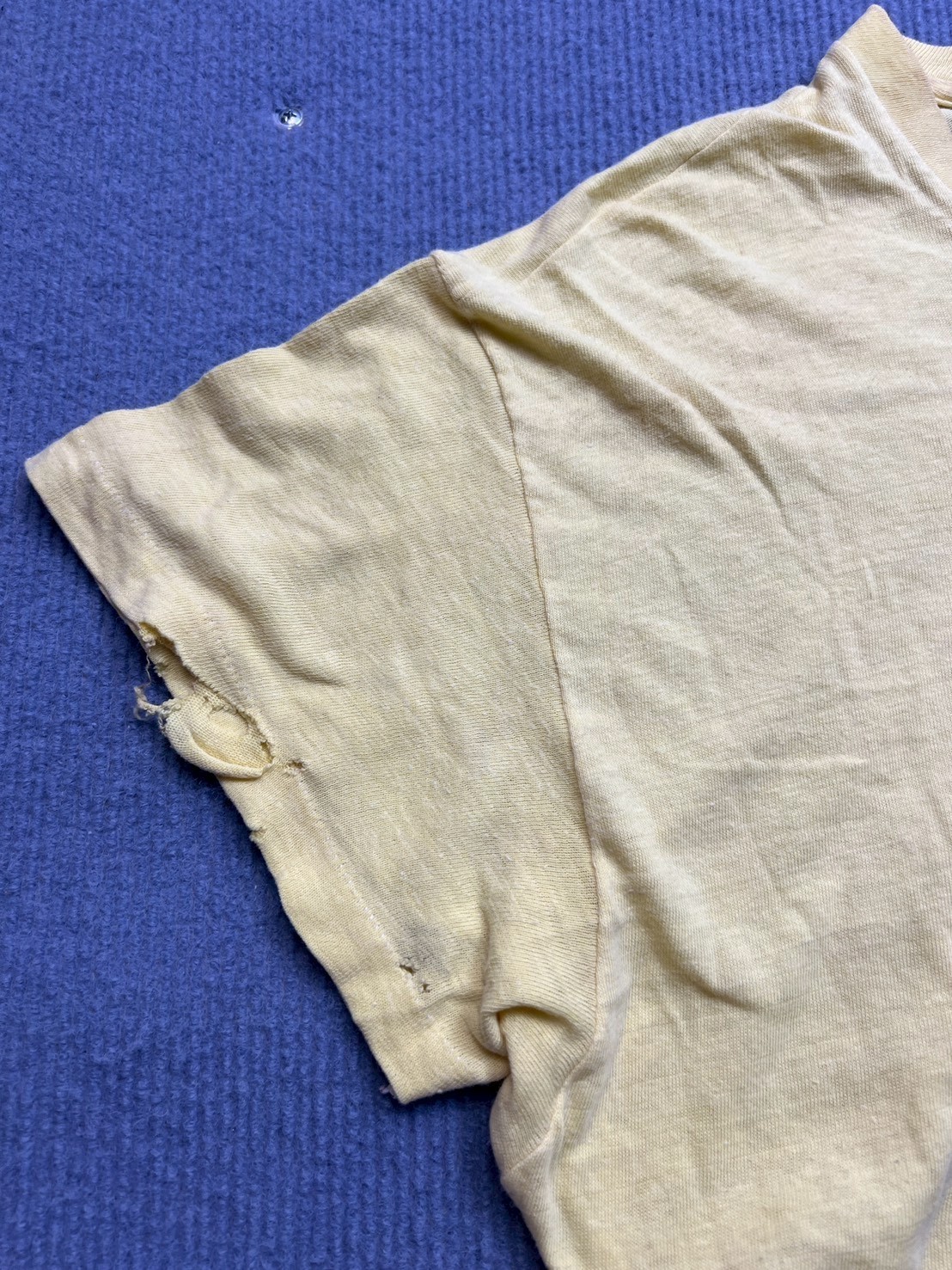 Vintage 80s Hanes Knott’s Berry Farm California T-Shirt XL Single Stitch Distres
