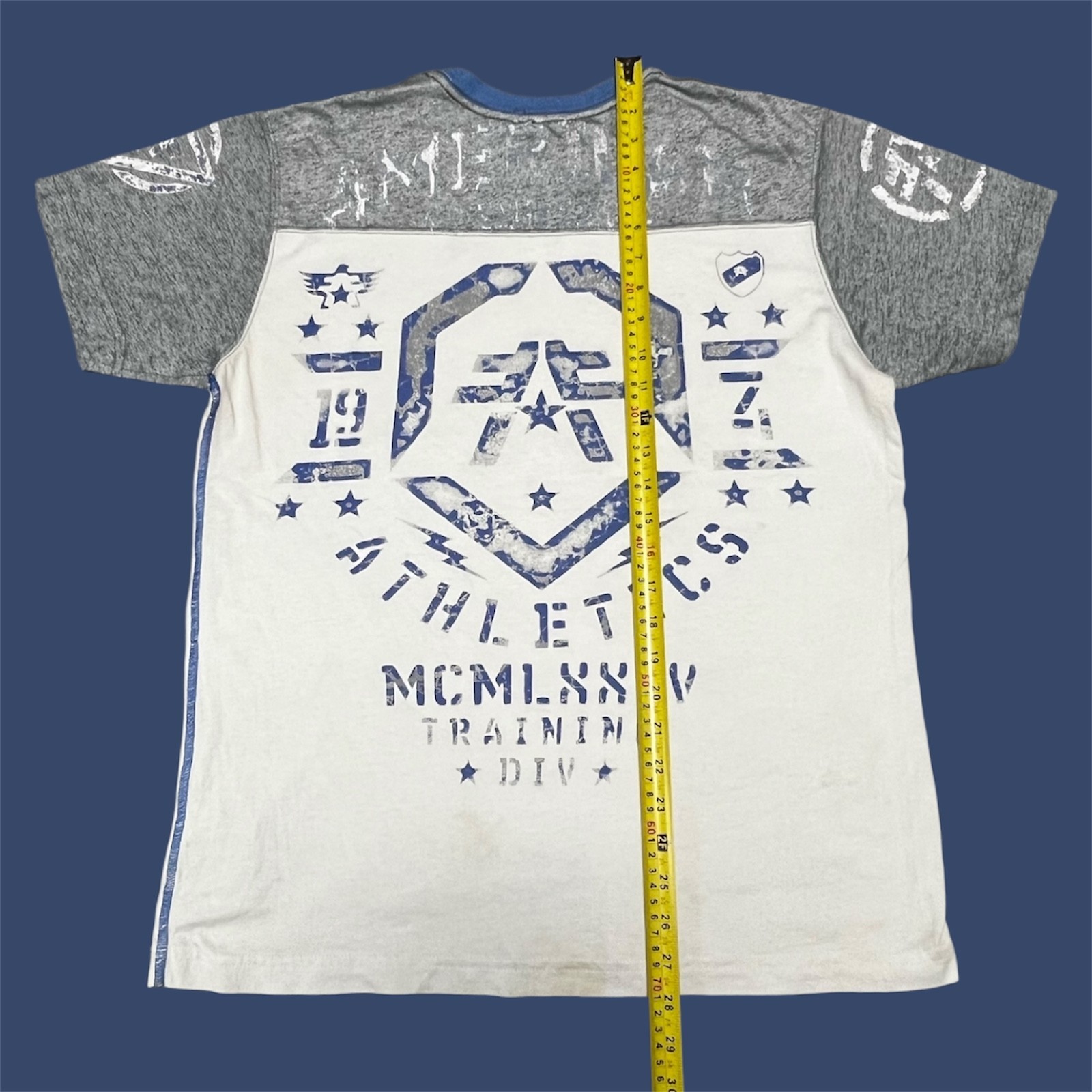 American Fighter exclusively made for Buckle patriotic Ringer tshirt L