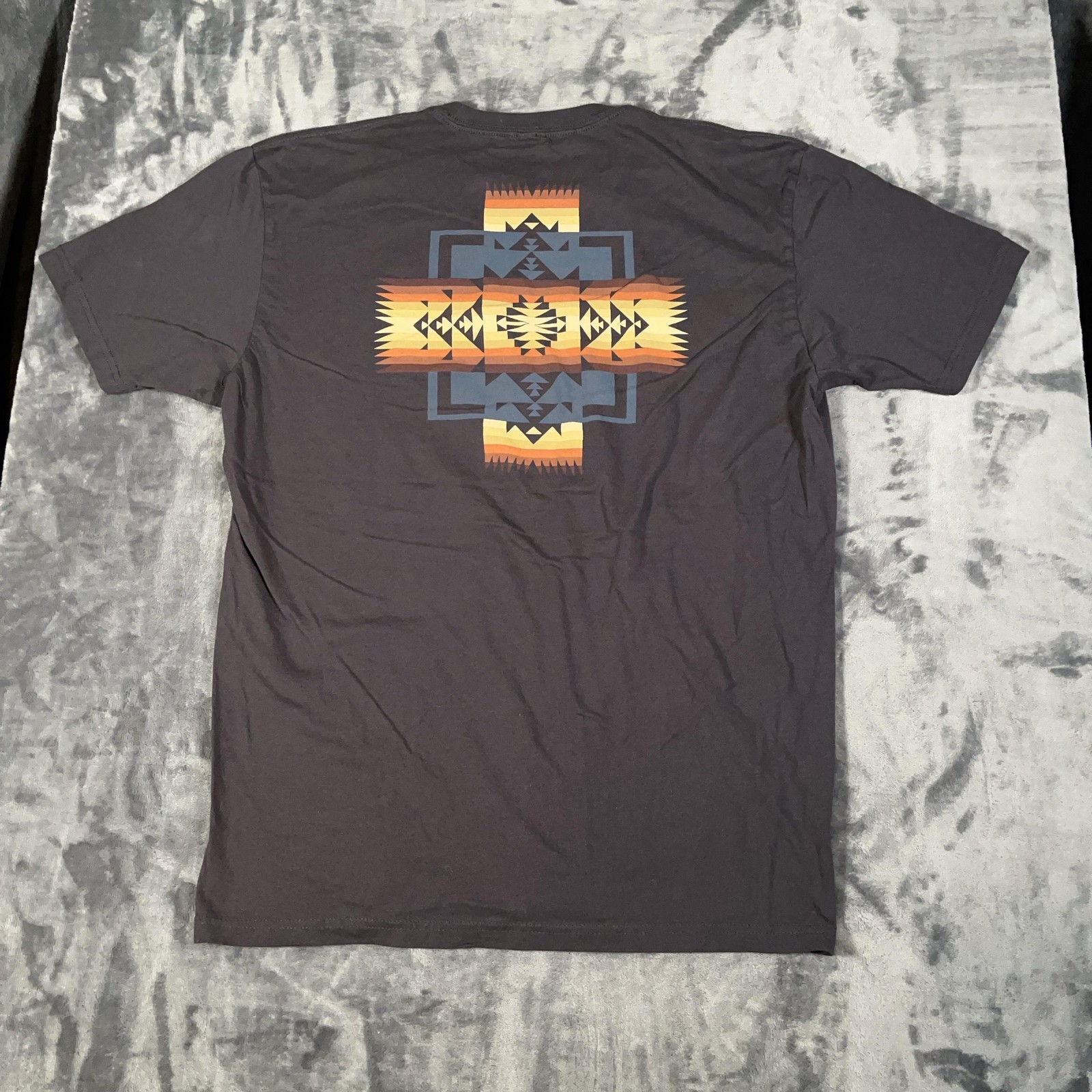 Pendleton Shirt Mens XLT Charcoal Gray Back Graphic Geometric Short Sleeve Tee