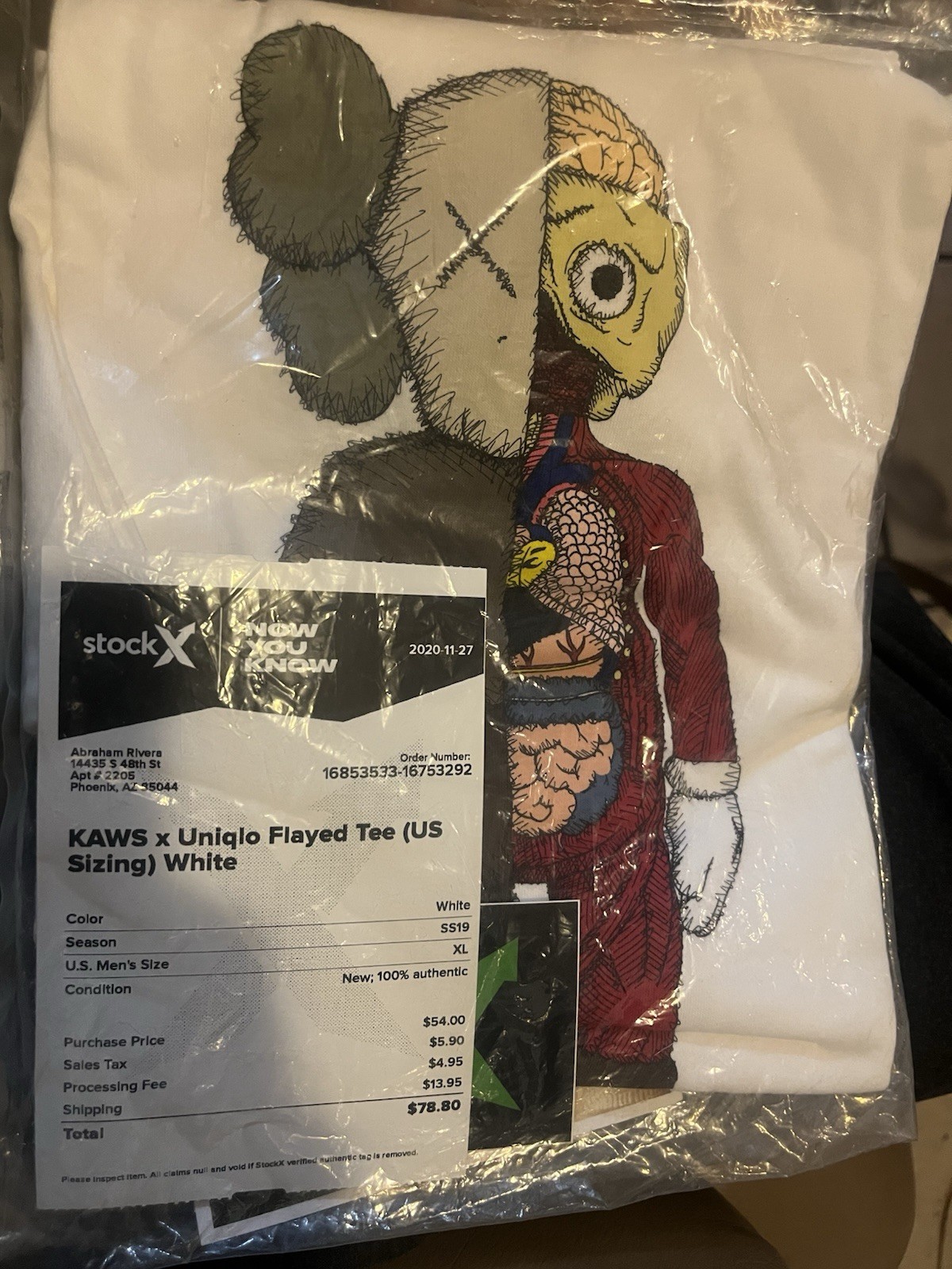 Uniqlo UT KAWS Flayed Tee Companion Graphic T-Shirt White XL Cotton Crew SS