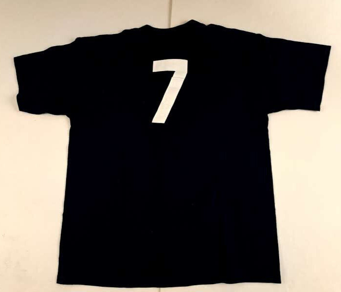 NY Yankees Mickey Mantle’s Restaurant size Large Blue Gildan EUC