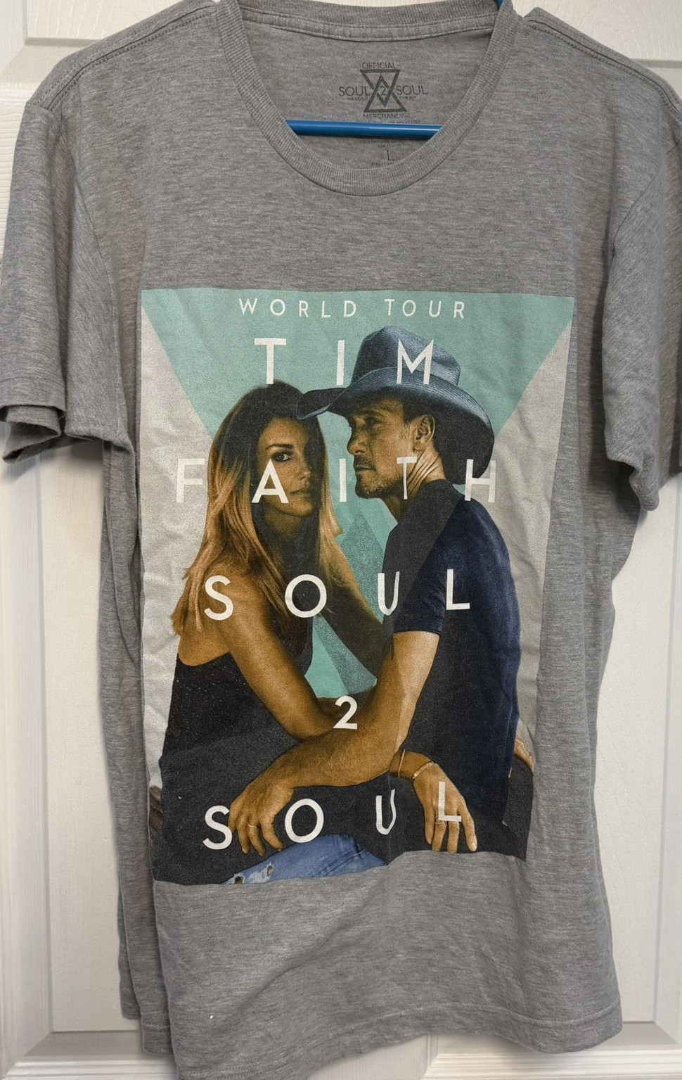 Tim McGraw Faith Hill Soul2Soul World Tour 2017 Graphic T-Shirt Gray Large