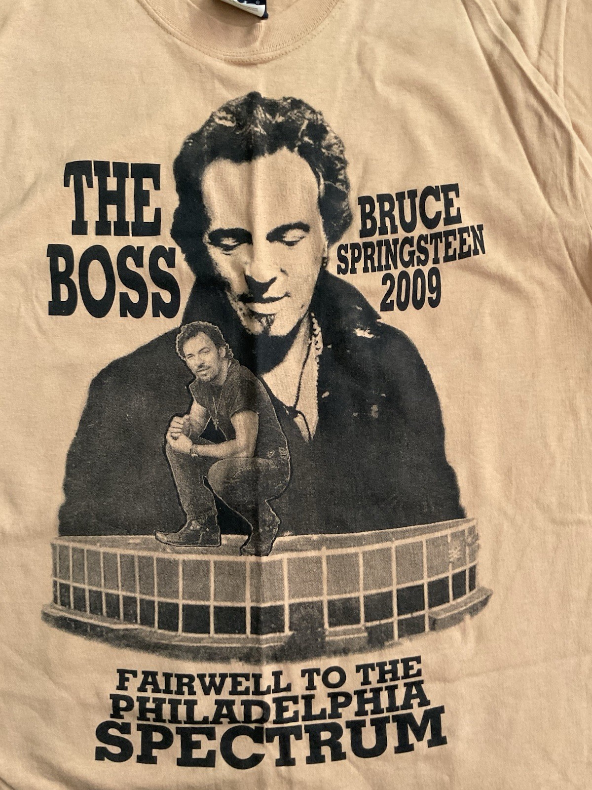 VTG 2009 BRUCE SPRINGSTEEN PHILADELPHIA SPECTRUM FINAL SHOWS SHIRT Sz L NEW