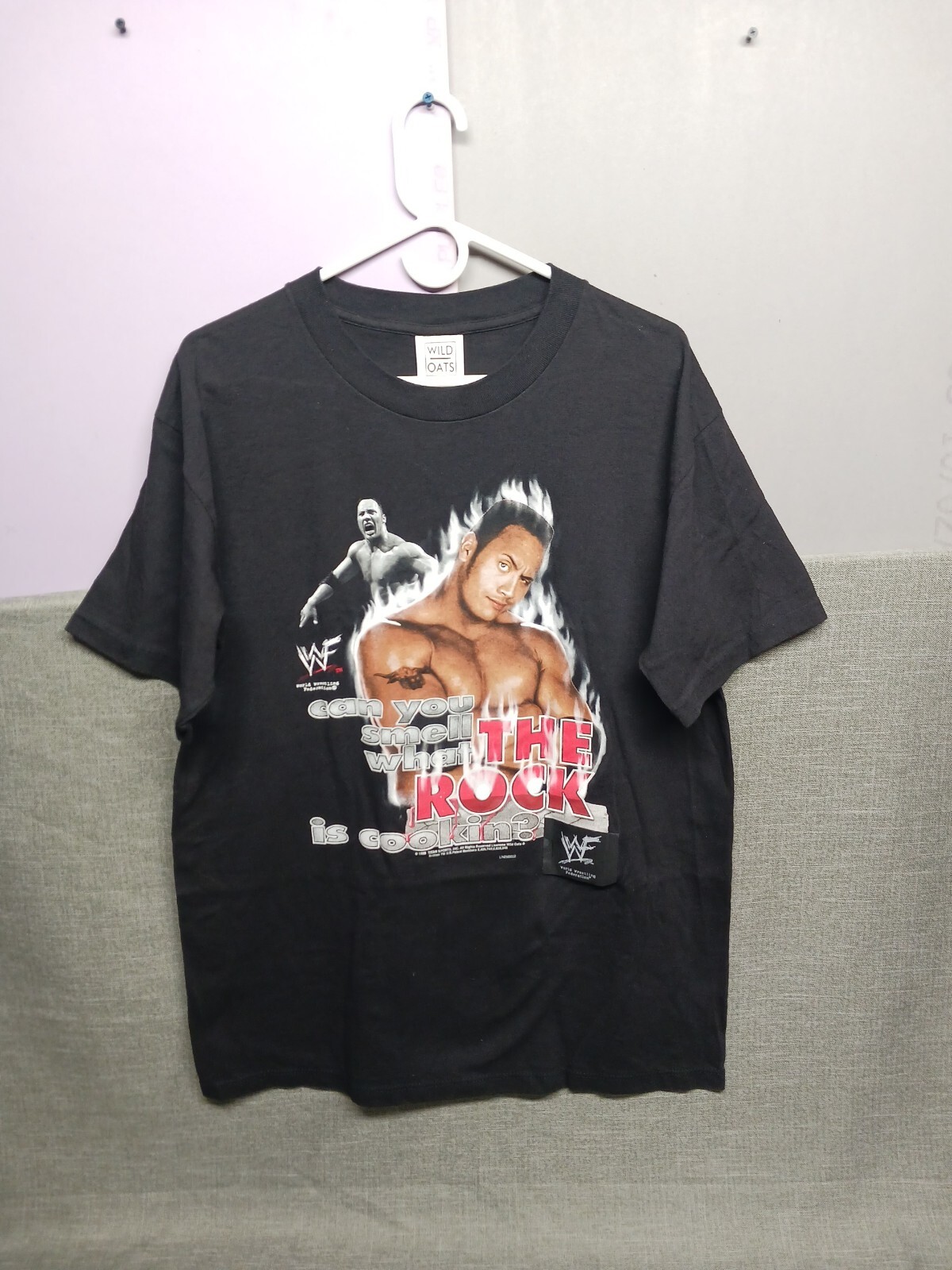 Rare WWF Can You Smell What The Rock Is Cooking 1999 Wild Oats Graphic T-shirt