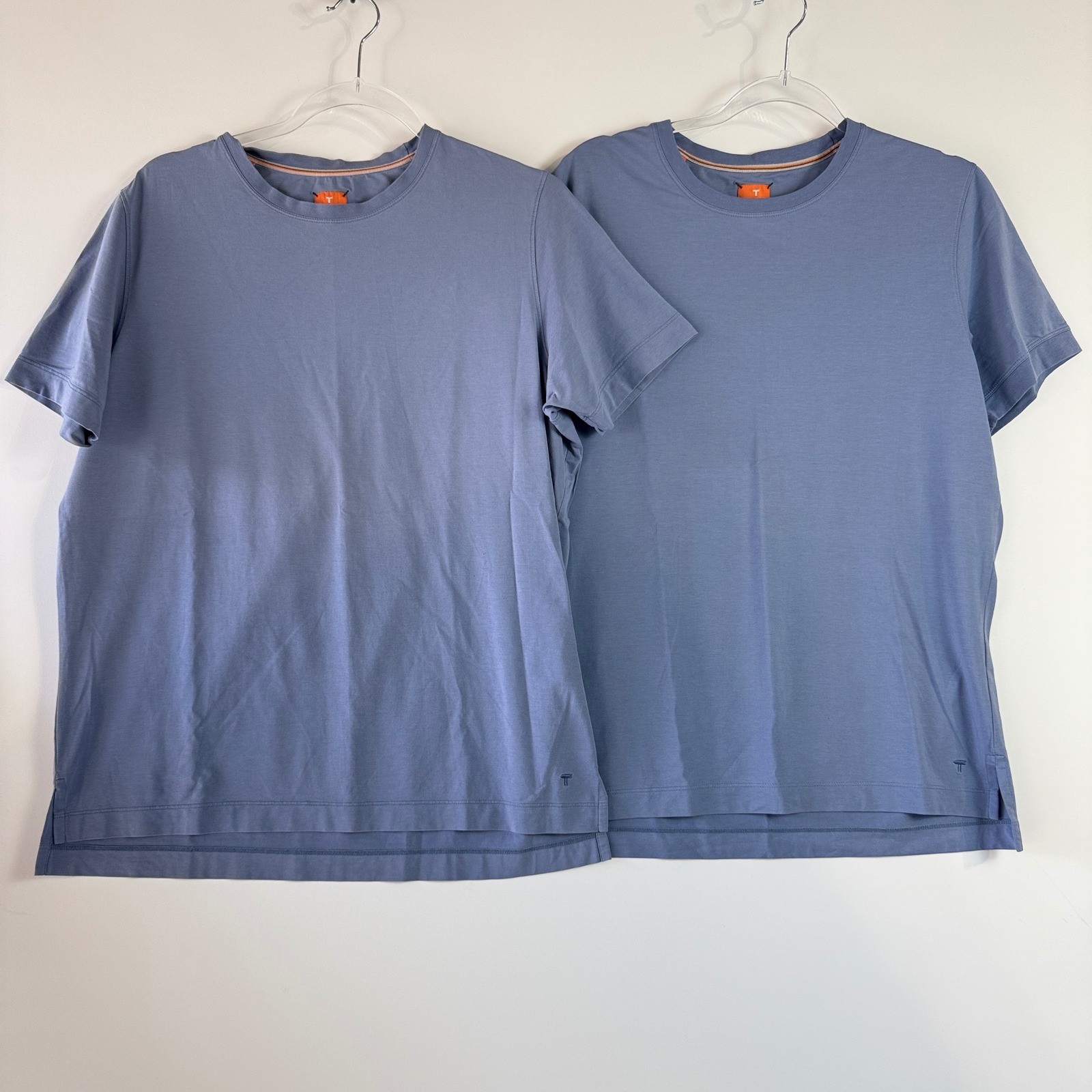 Left Coast Tee T-Shirt Mens M Blue Trim Fitted Short Sleeve Crewneck Set of 2