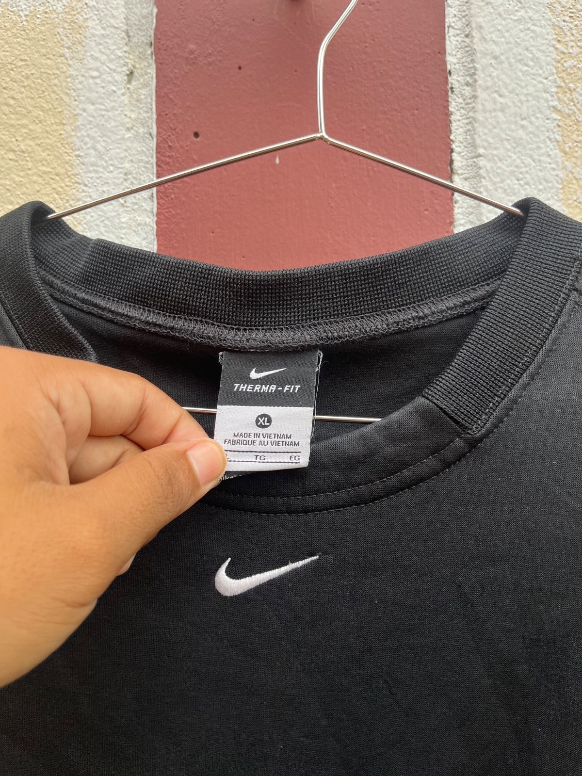 Nike Mini Swoosh Performance Long Sleeve Black
