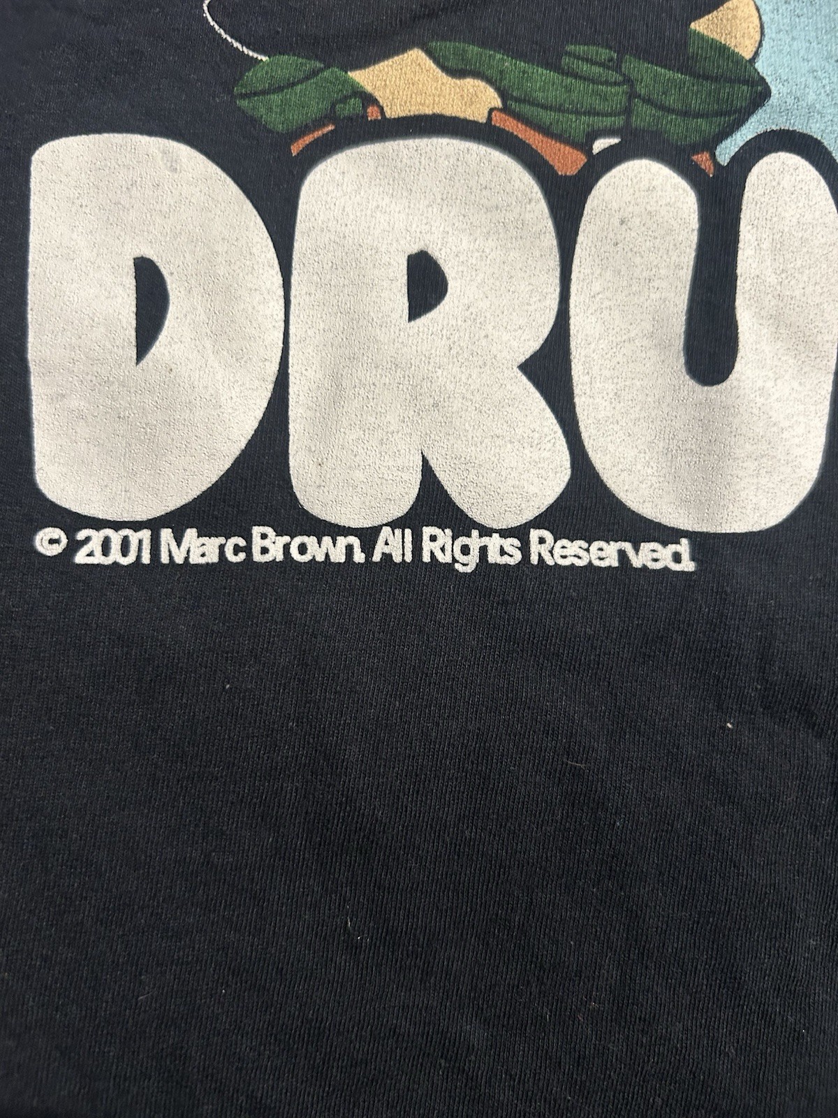 Vintage Arthur T-shirt Size Medium PBS Cartoon Hugs Not Drugs Y2K