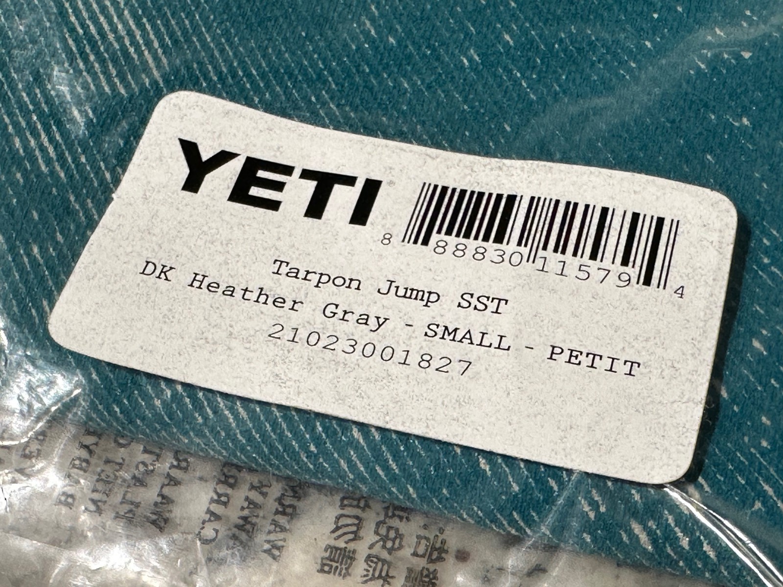 YETI Coolers Tarpon Jump SST Short Sleeve Graphic T Shirt Small Gray Cotton NWT