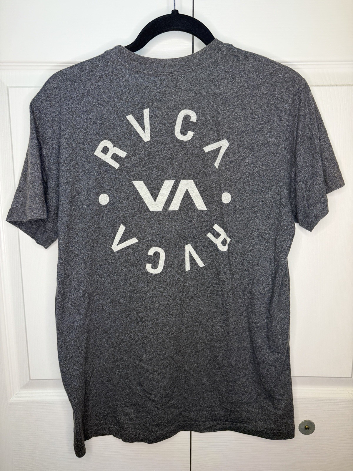RVCA LIGI6 Men’s L Gray Logo Graphic Crew Neck Short Sleeve Jersey T-Shirt