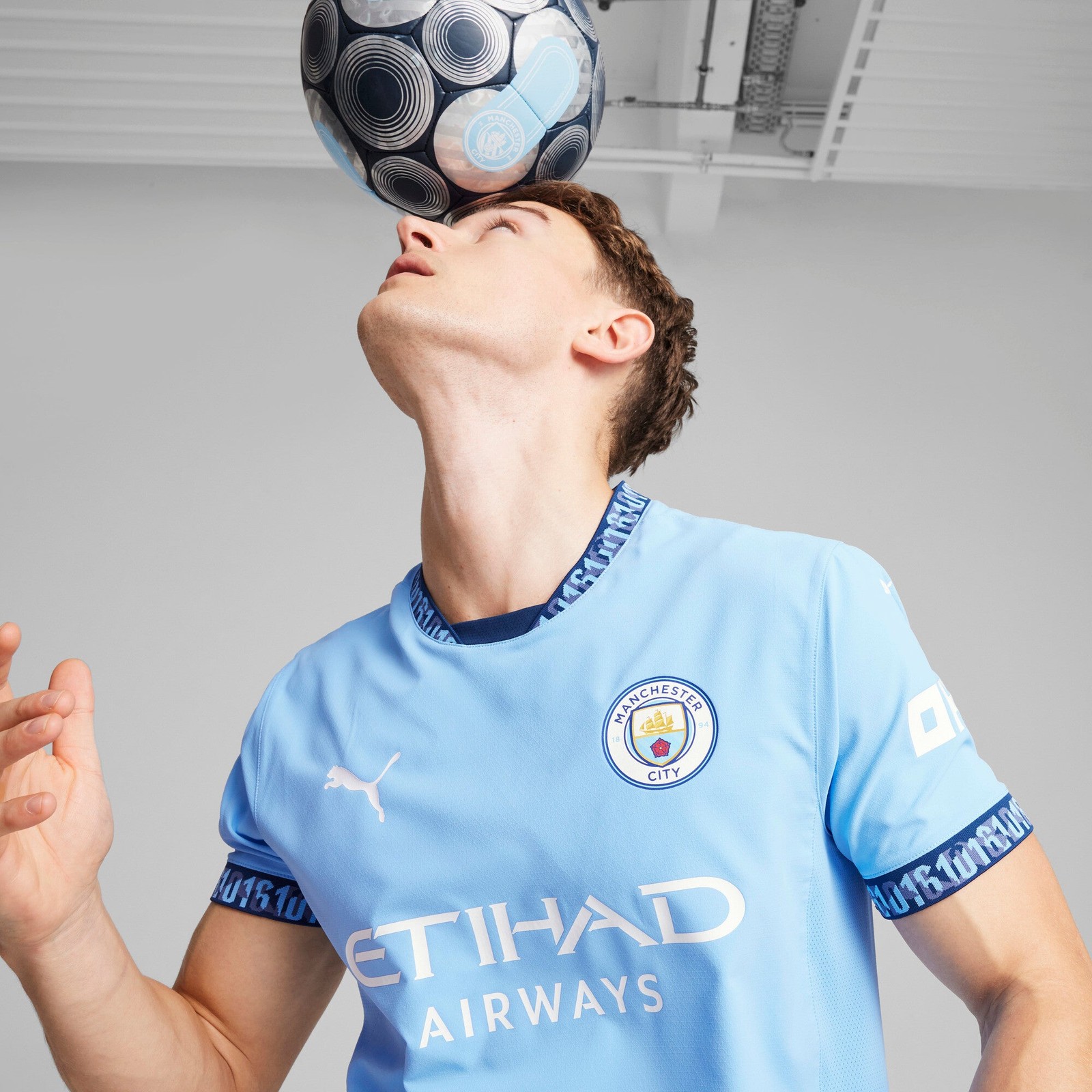 [775050-01] Mens Puma MCFC HOME AUTHENTIC JERSEY