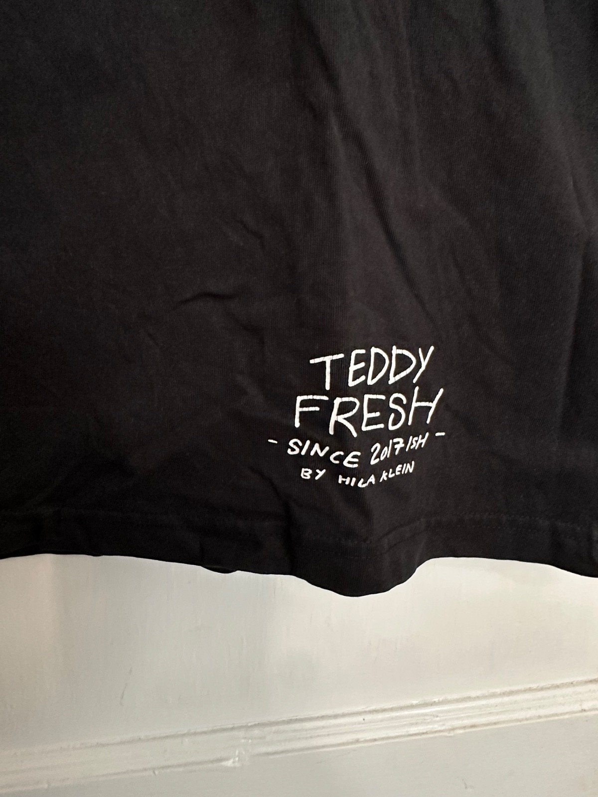 Teddy Fresh x Hila Klein Collab Size S Staying Home Tonight Car T-Shirt Black
