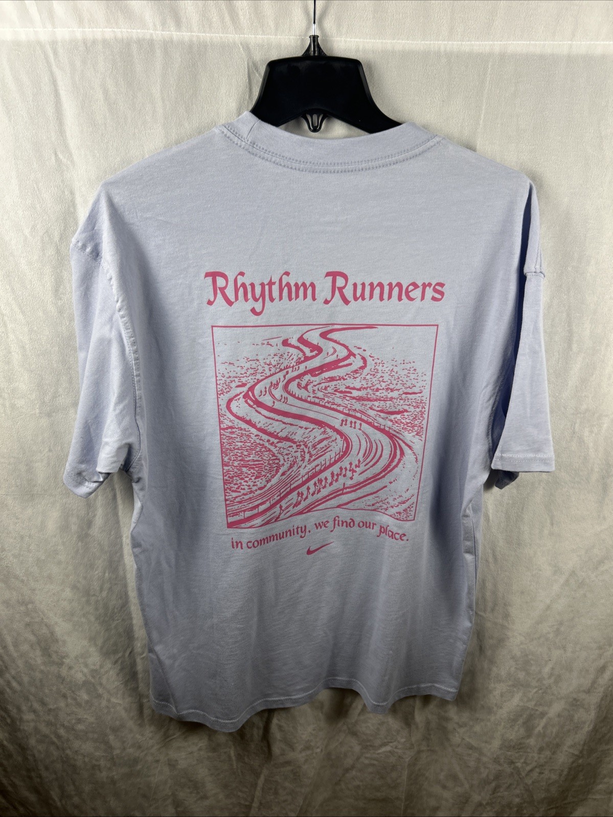Nike Mens Loose Fit The Nike Tee Running T Shirt Medium Light Purple HV4152 057