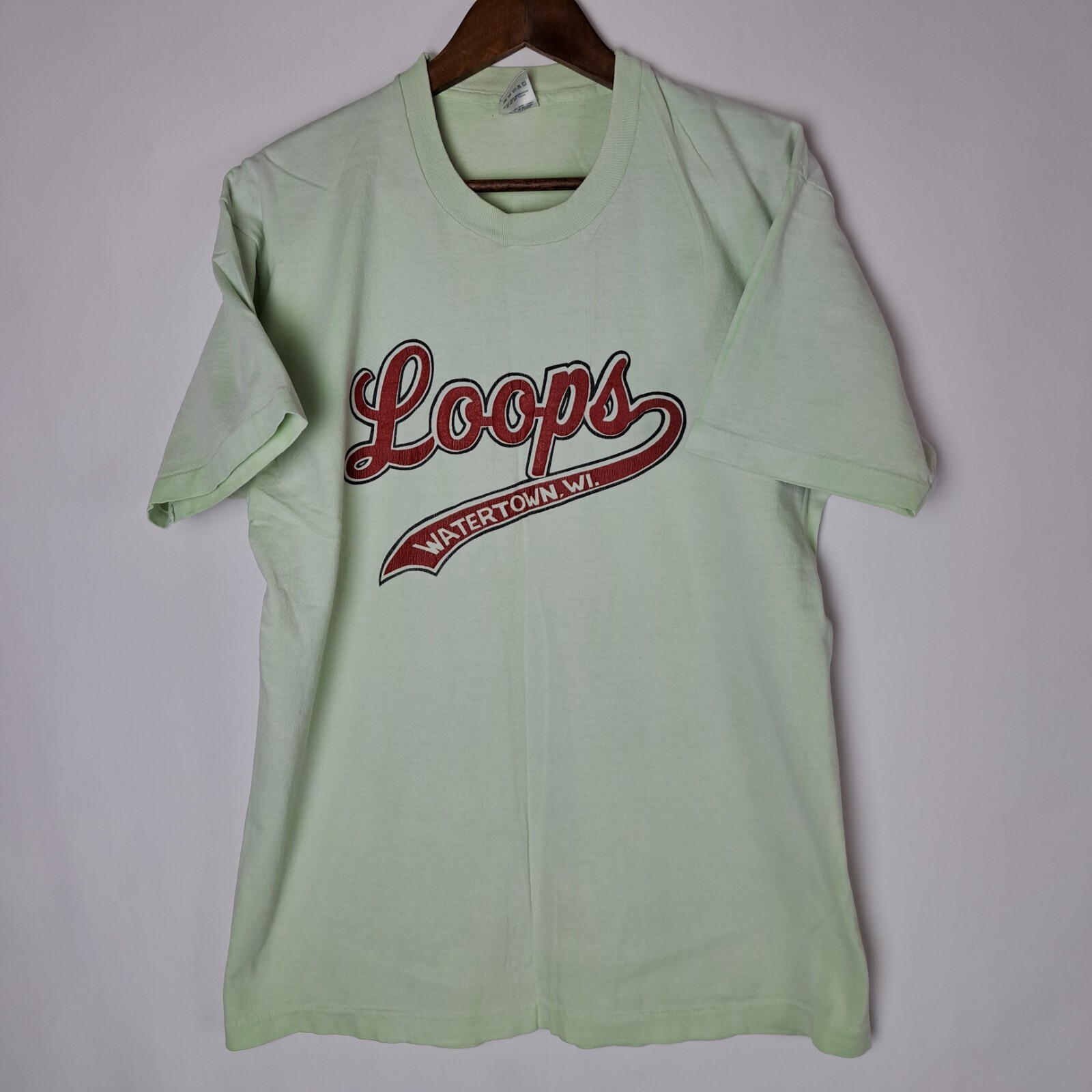 Vintage Loops WATERTOWN, WI T-Shirt Mens XL Fruit Of The Loom Single Stitch S/S