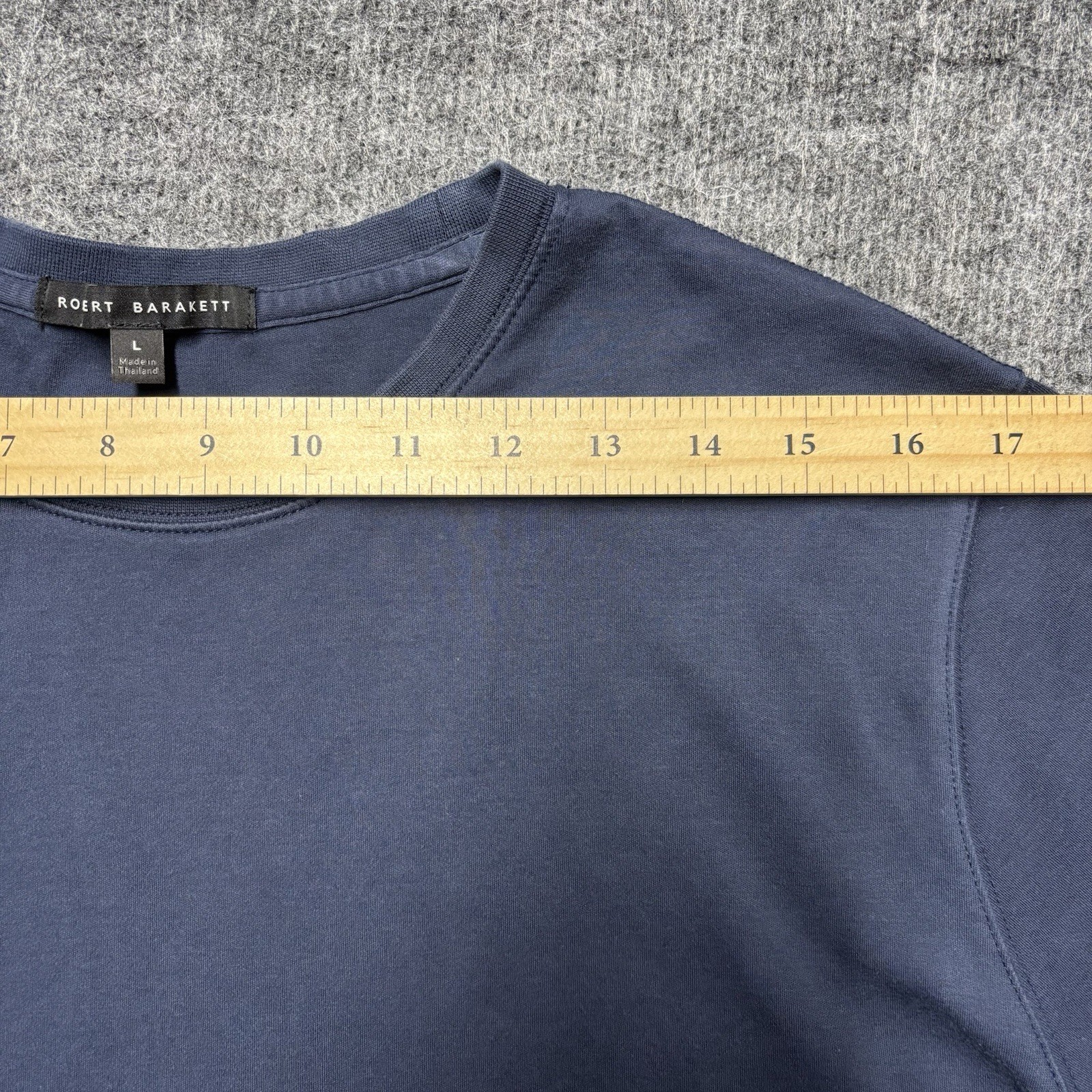 ROBERT BARAKETT Men’s Size L T-Shirt 100% Pima Cotton Soft Blue Night Crew Neck