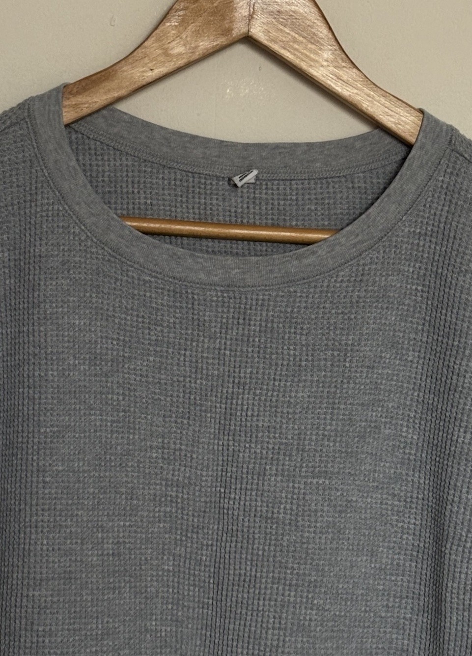 UNIQLO Mens Medium Waffle Knit Thermal Top Grey 3/4 Length Short Sleeves