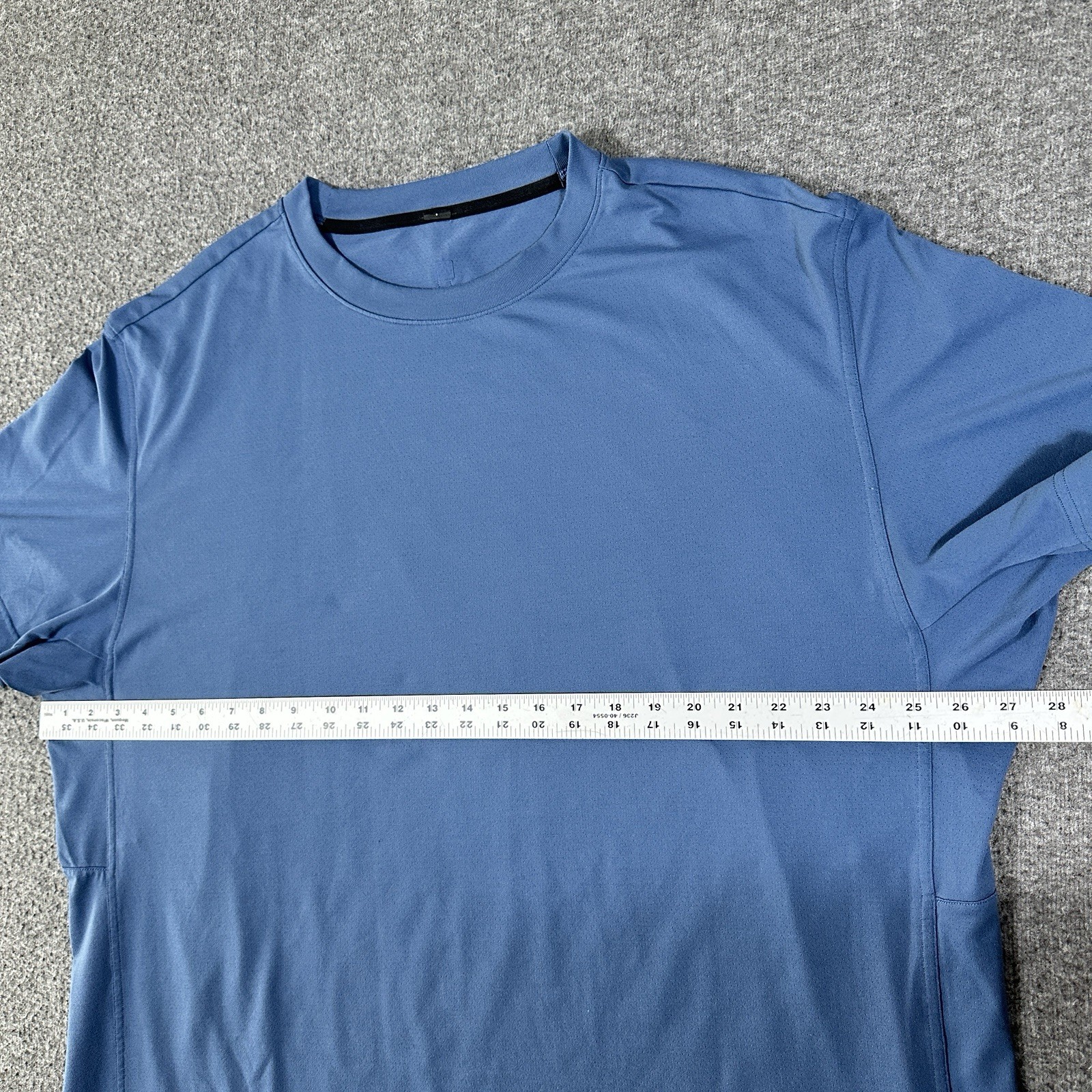 2 Lululemon Men’s Easy Set Train Short Sleeve Shirts Blue Dark Green 2XL LOT