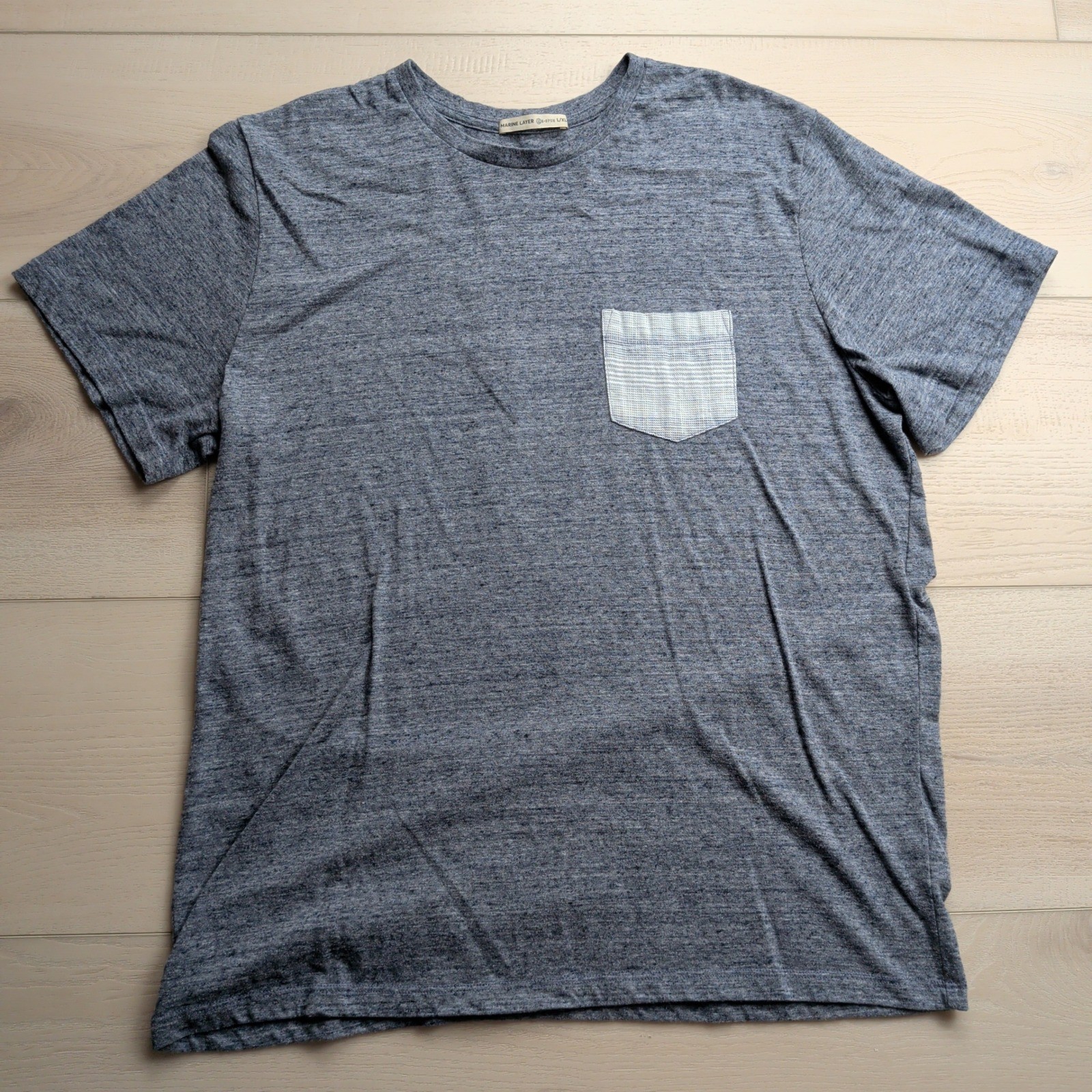 Marine Layer Re-Spun Pocket T-Shirt Mens L/XL Blue Heathered Striped Pocket